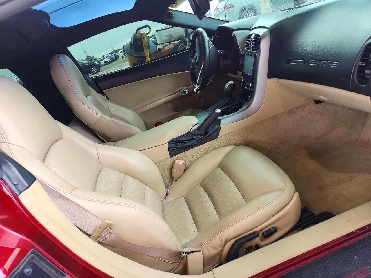 2006 Chevrolet Corvette Бордовый vin: 1G1YY26U665108449