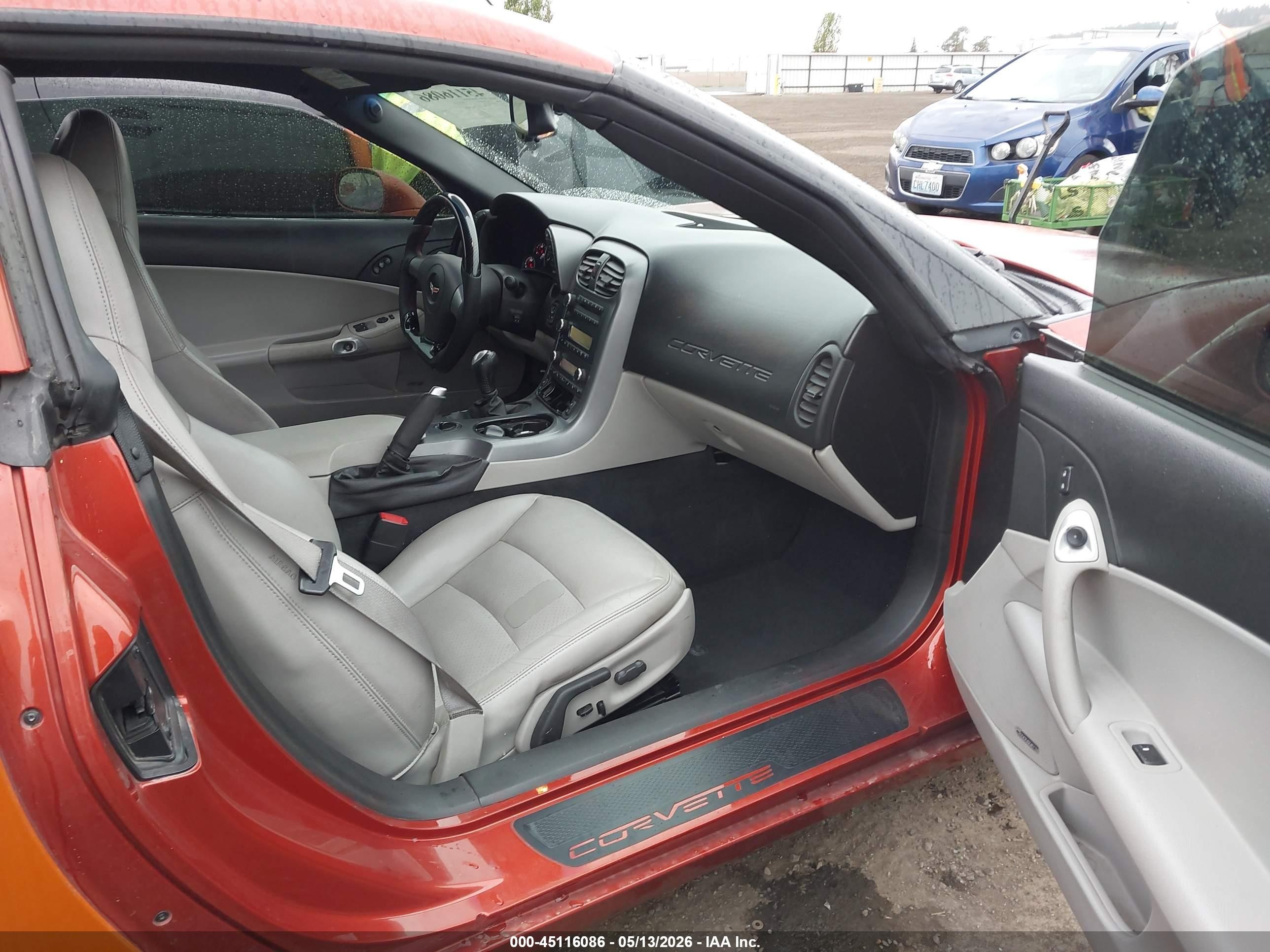 2006 Chevrolet Corvette   Orange vin: 1G1YY26U665116390