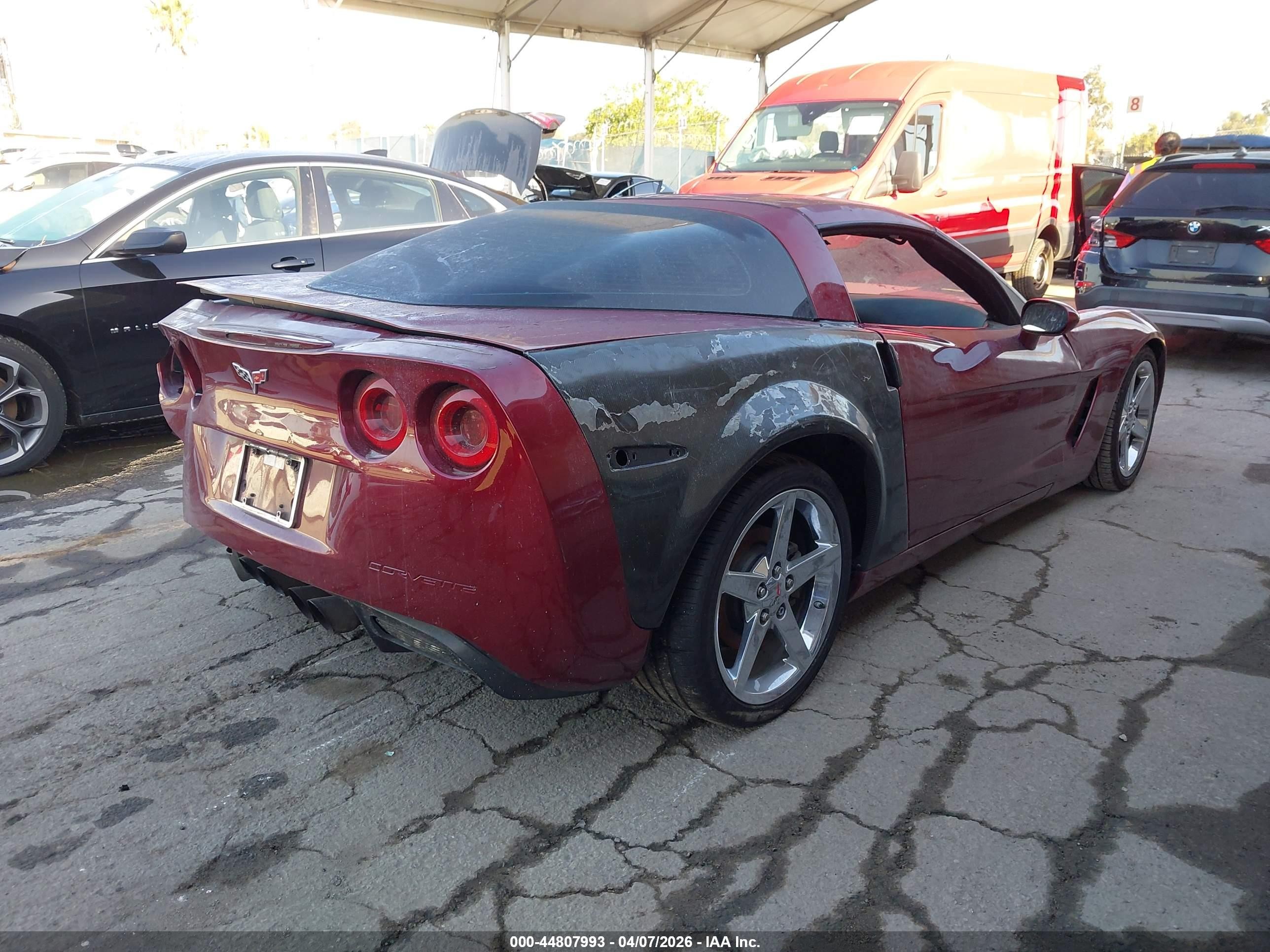 2006 Chevrolet Corvette   Red vin: 1G1YY26U965123219