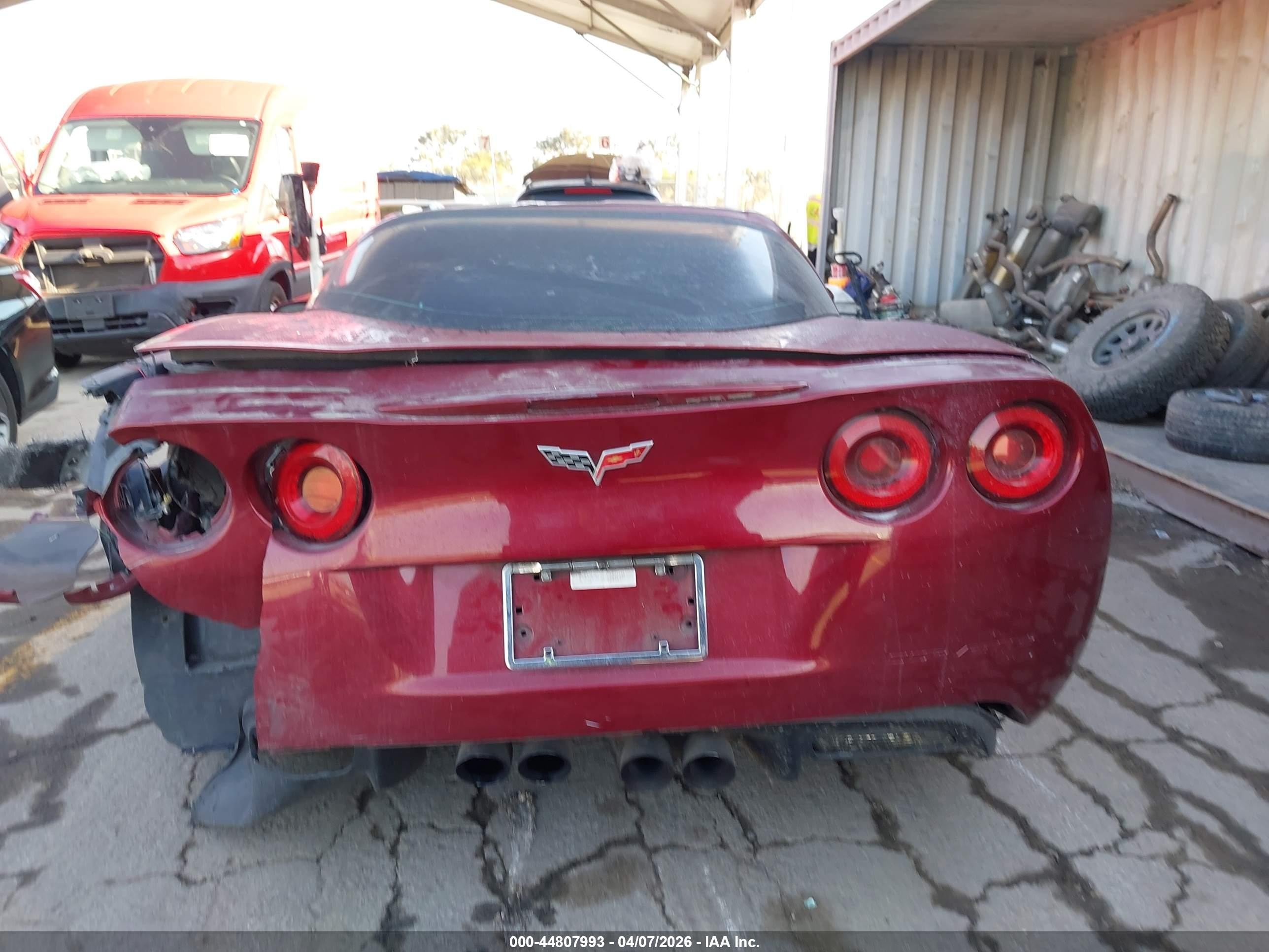 2006 Chevrolet Corvette   Red vin: 1G1YY26U965123219