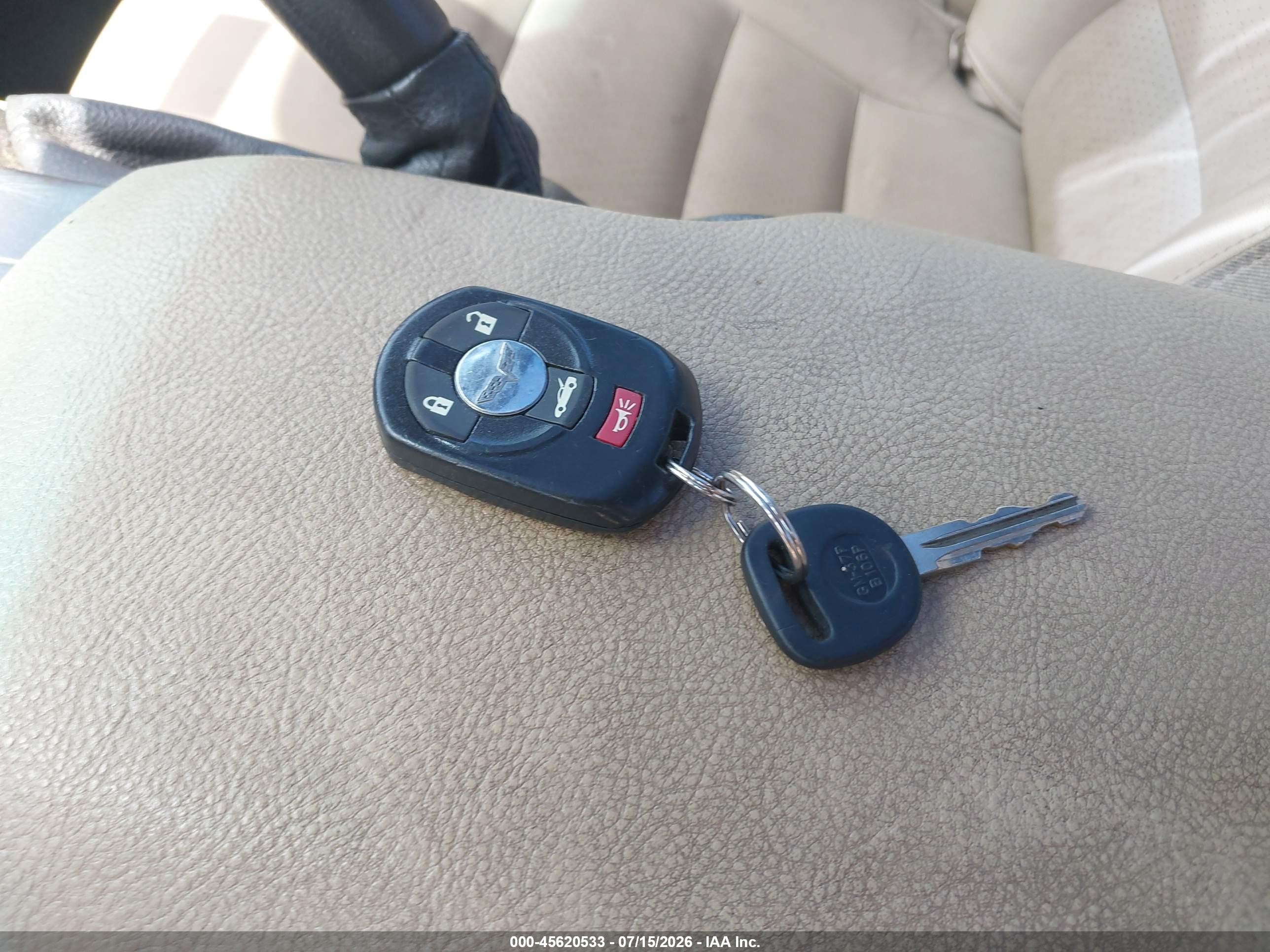 2007 Chevrolet Corvette   Silver vin: 1G1YY26U975101769