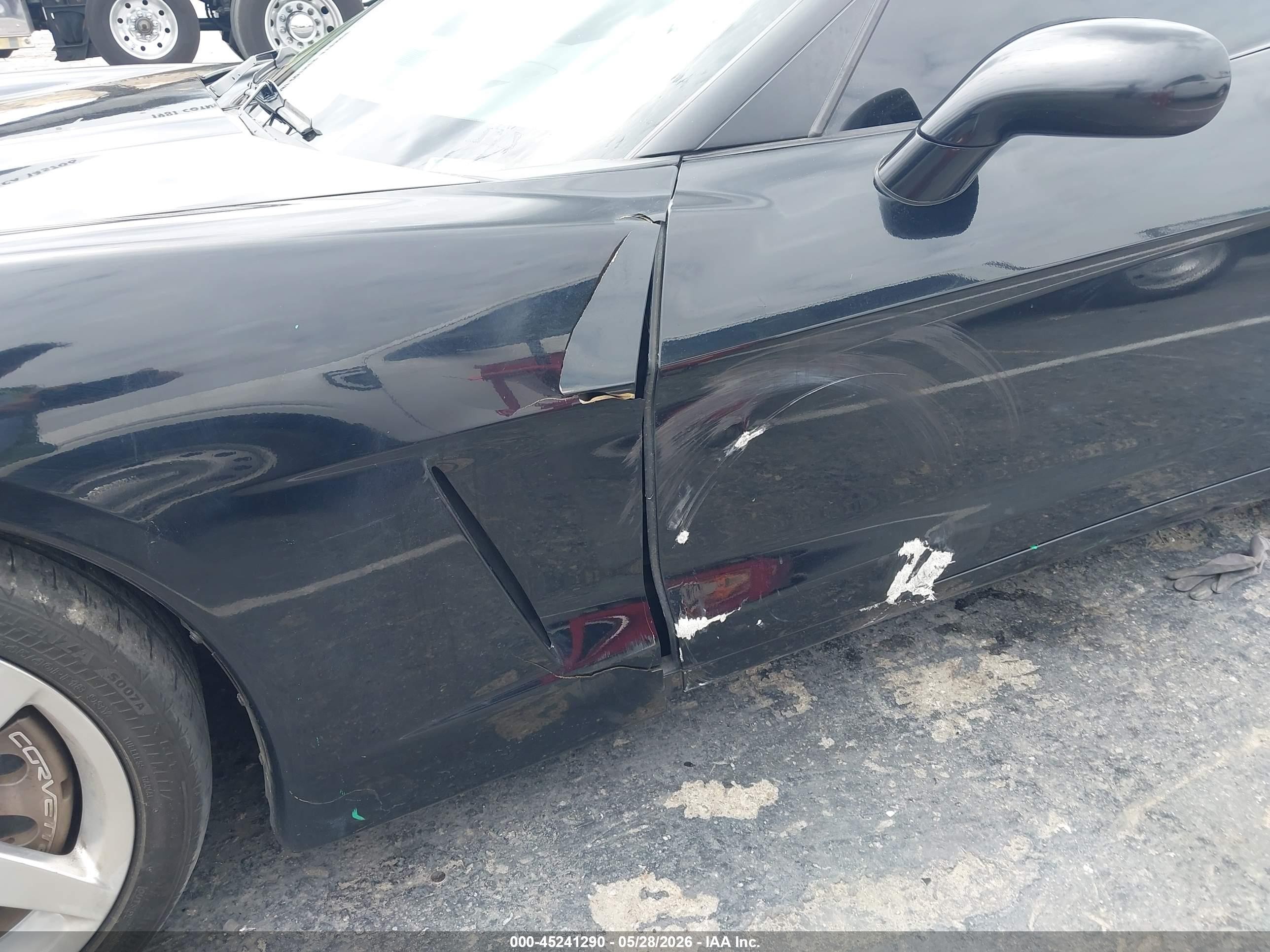 2006 Chevrolet Corvette   Black vin: 1G1YY26UX65126792