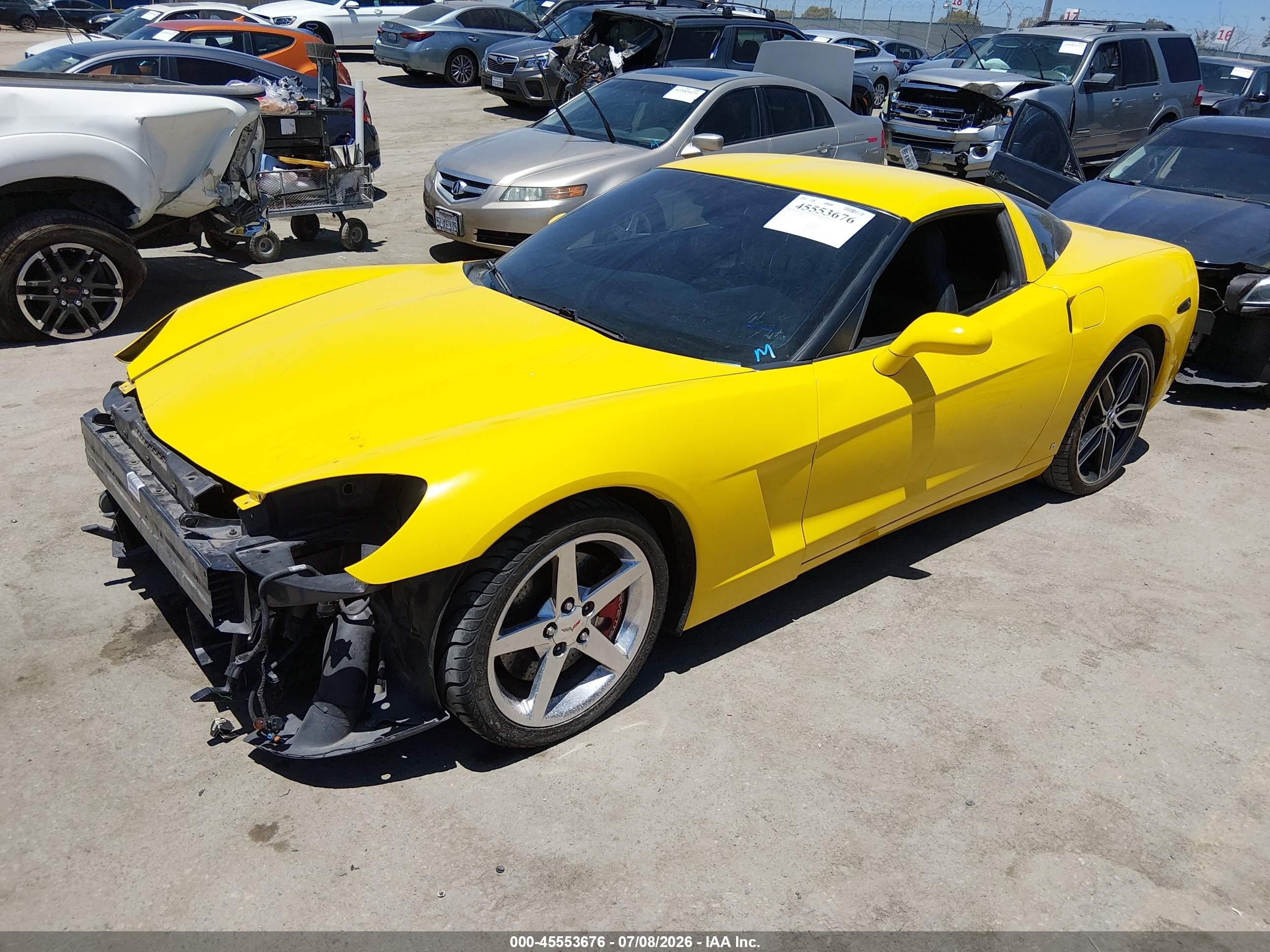 2006 Chevrolet Corvette   Желтый vin: 1G1YY26UX65129191