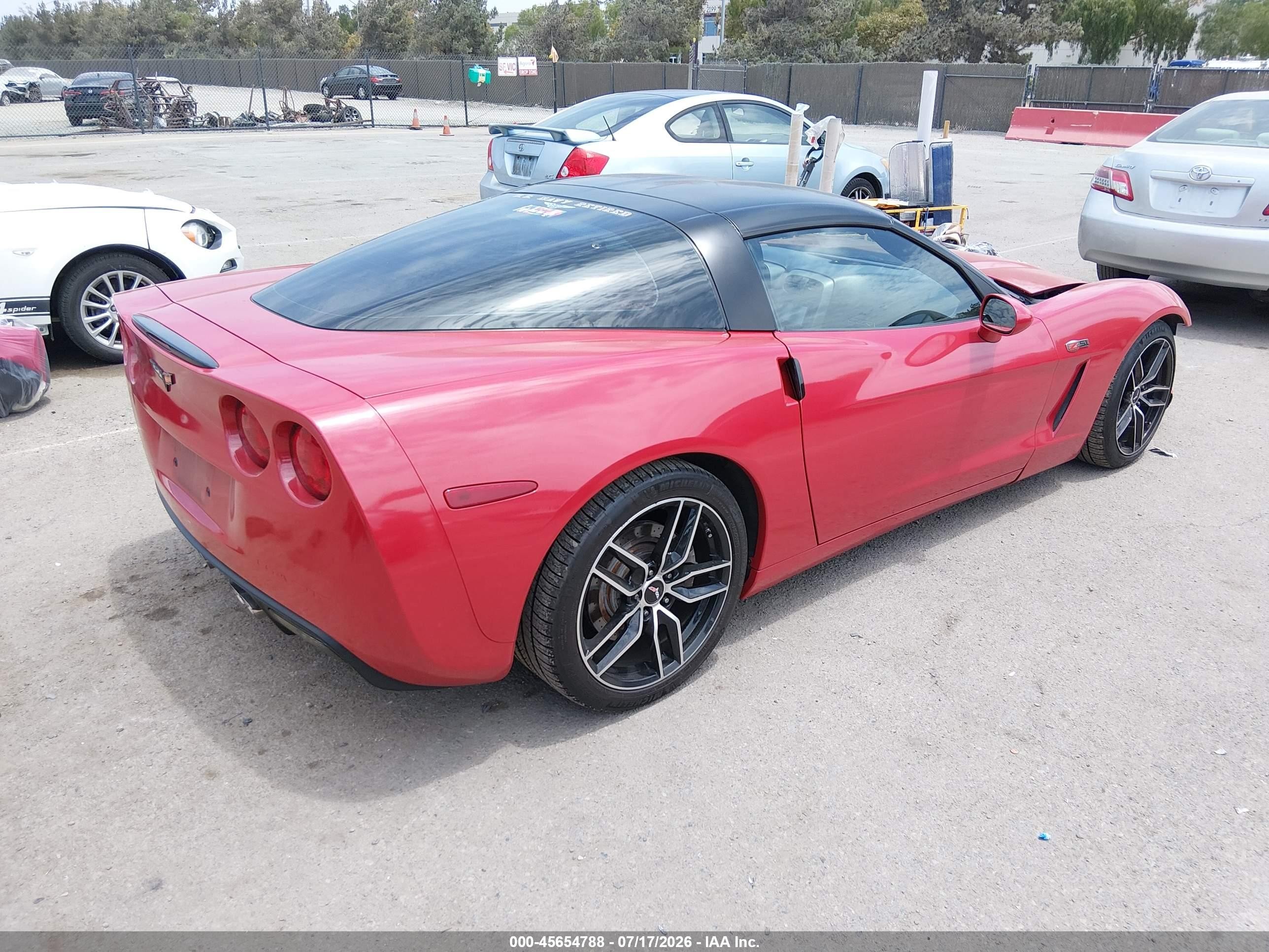 2007 Chevrolet Corvette   Burgundy vin: 1G1YY26UX75103630