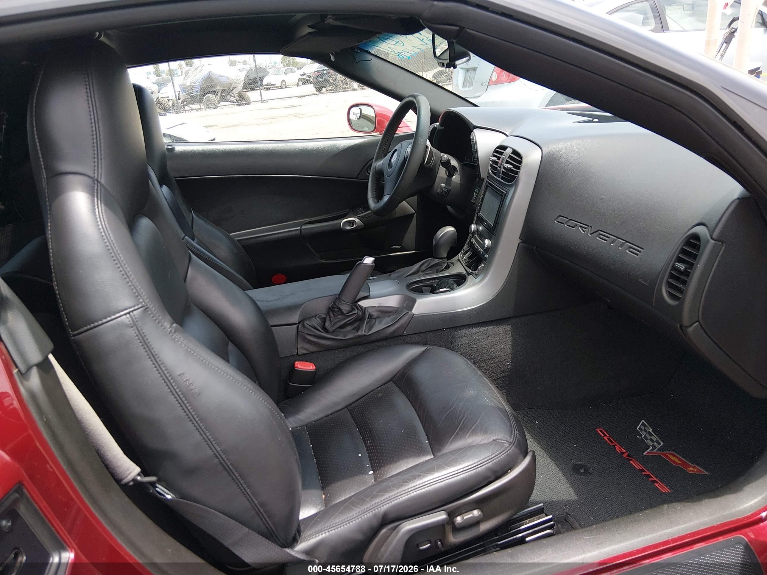 2007 Chevrolet Corvette   Burgundy vin: 1G1YY26UX75103630