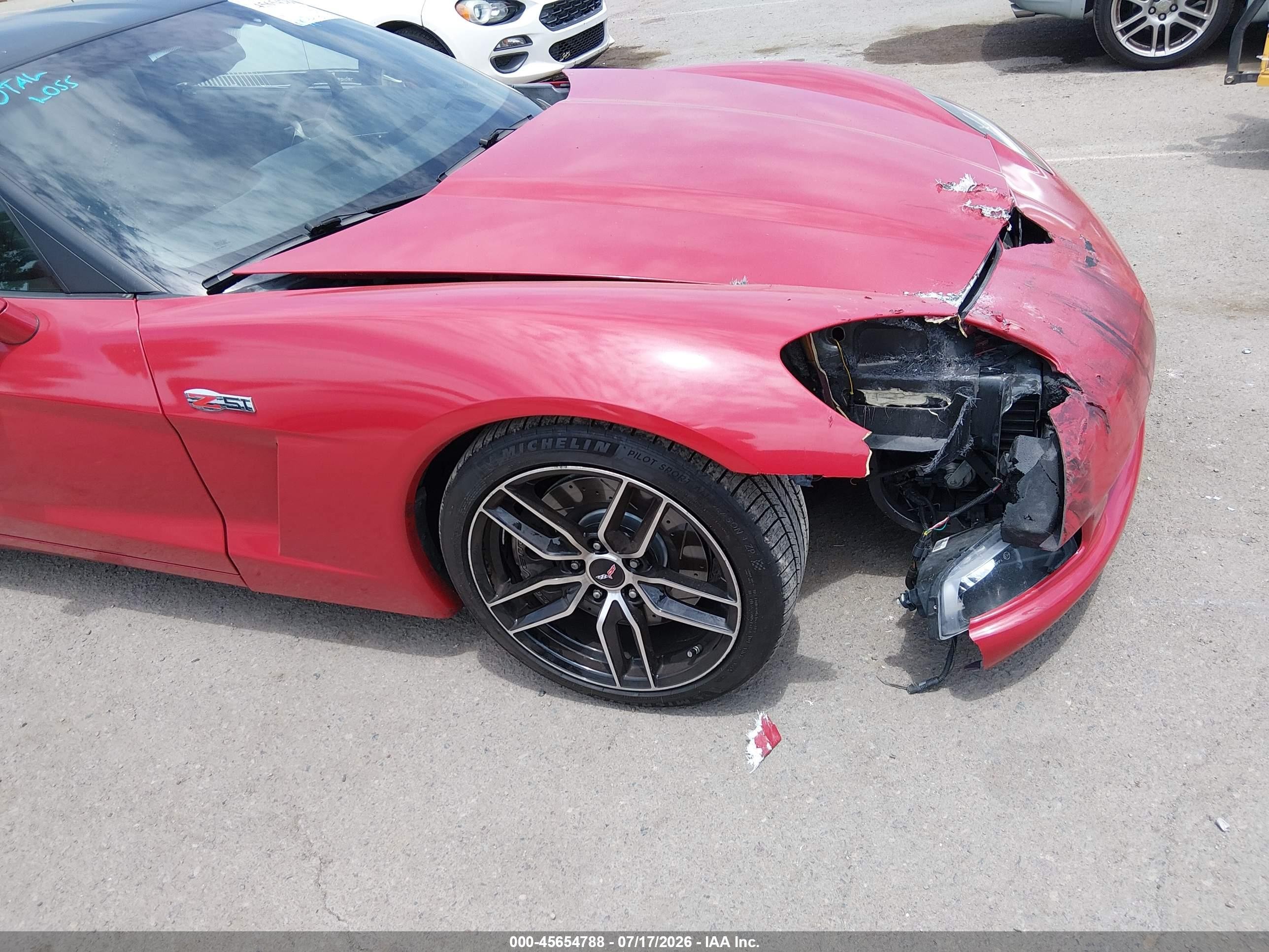 2007 Chevrolet Corvette   Burgundy vin: 1G1YY26UX75103630