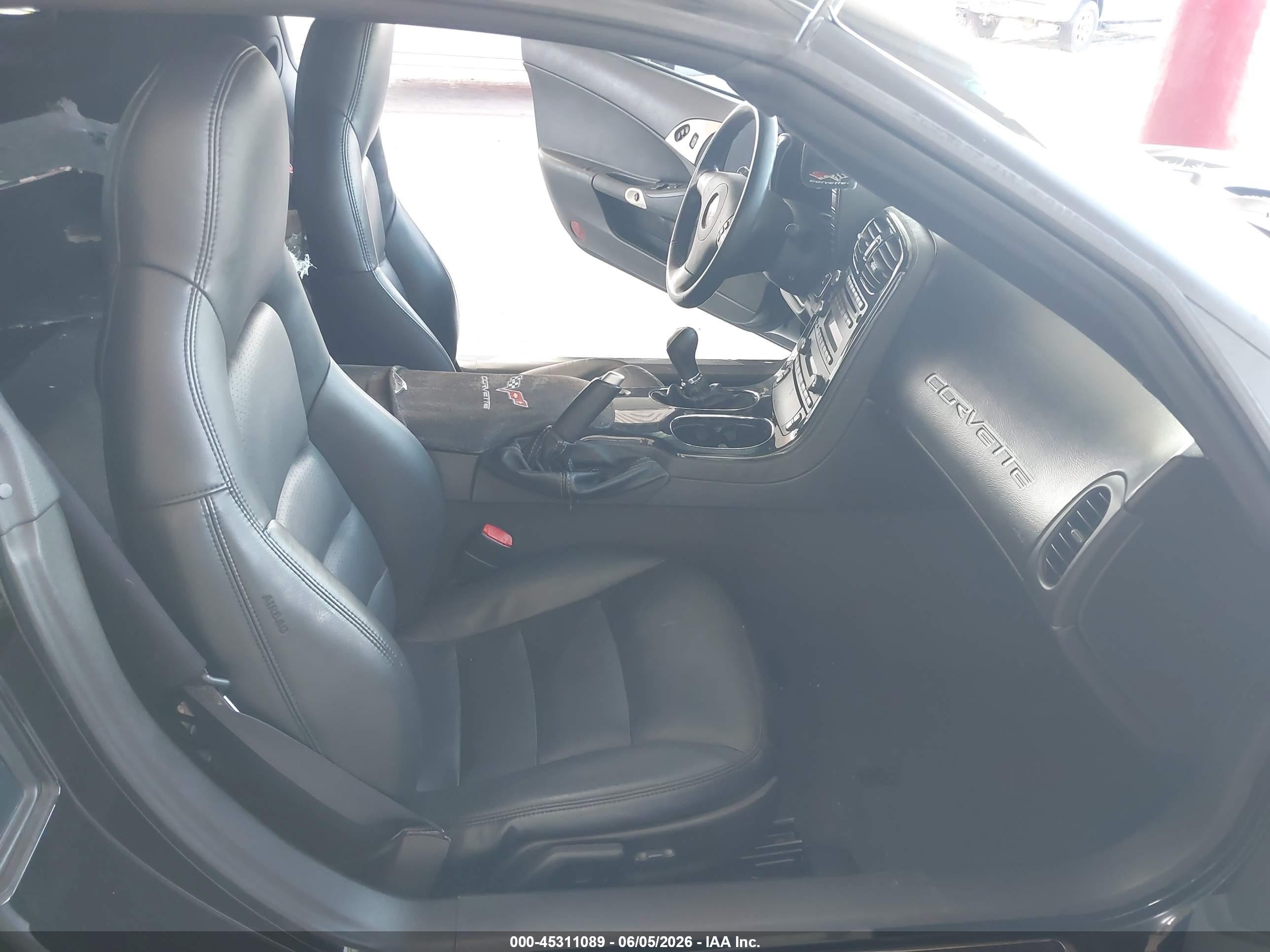 2008 Chevrolet Corvette   Black vin: 1G1YY26W285104113