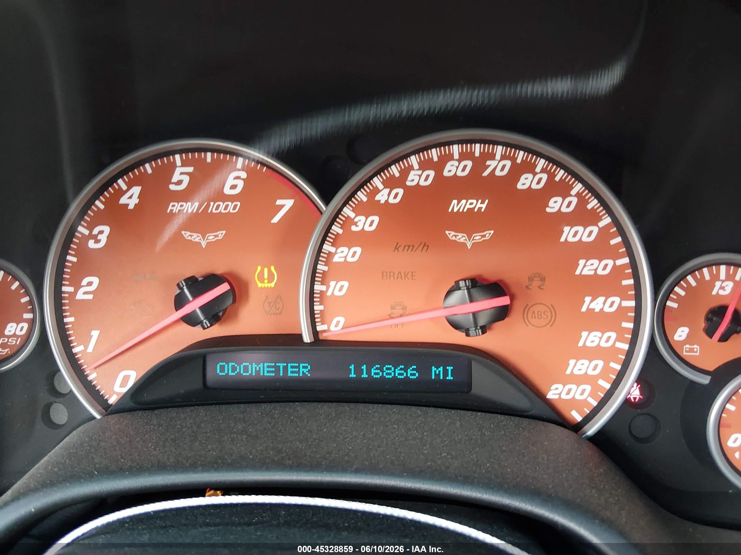 2008 Chevrolet Corvette   Orange vin: 1G1YY26W285104287