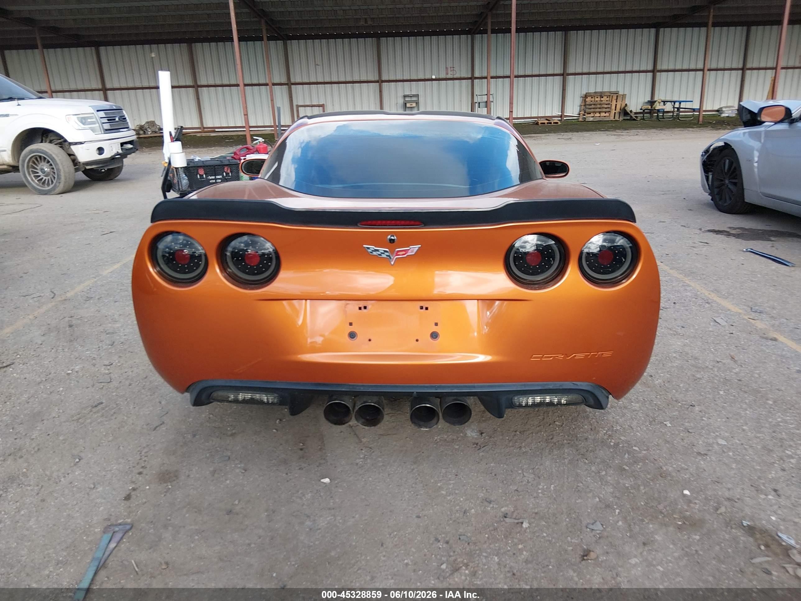 2008 Chevrolet Corvette   Orange vin: 1G1YY26W285104287
