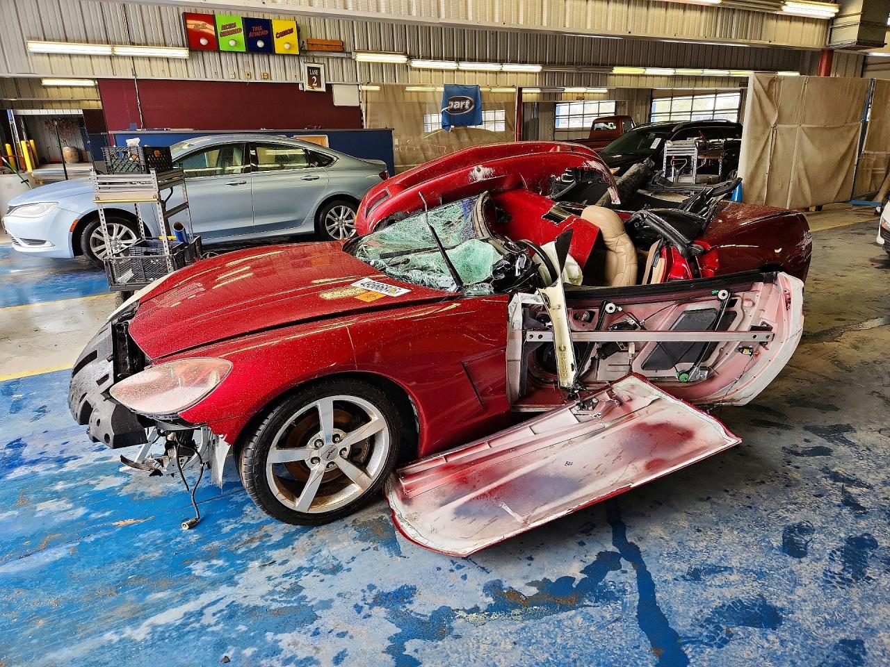 2008 Chevrolet Corvette Burgundy vin: 1G1YY26W285120070