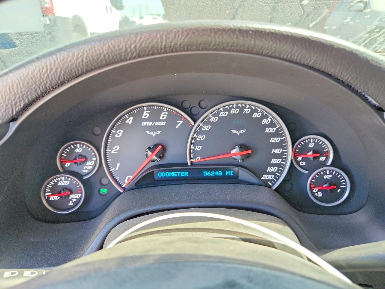 2008 Chevrolet Corvette Red vin: 1G1YY26W285125611