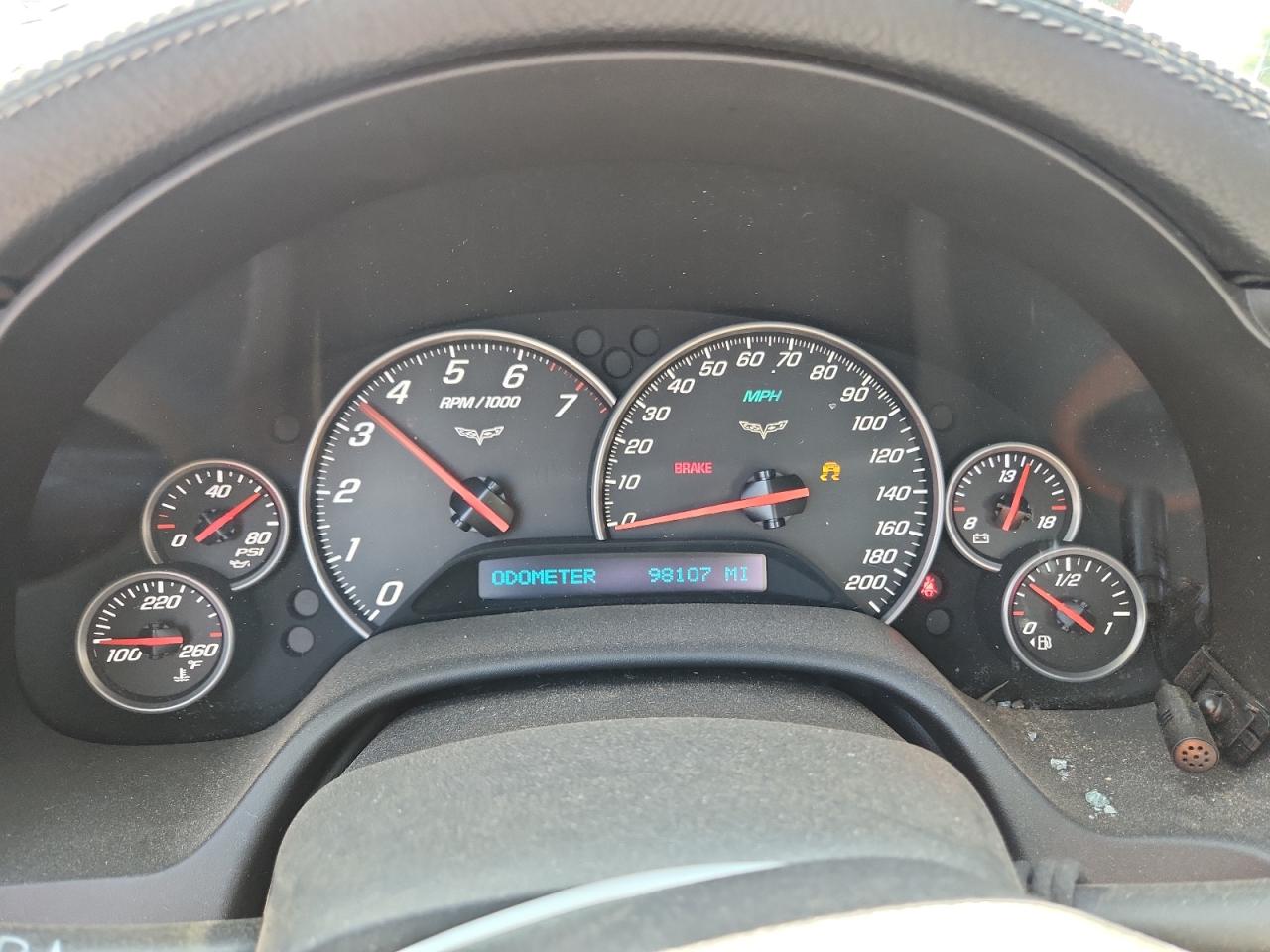 2008 Chevrolet Corvette Red vin: 1G1YY26W685120492 Damage: Warning - Traction Control, On, Unacceptable