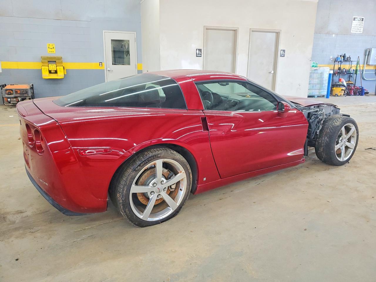 2009 Chevrolet Corvette Red vin: 1G1YY26W795112886