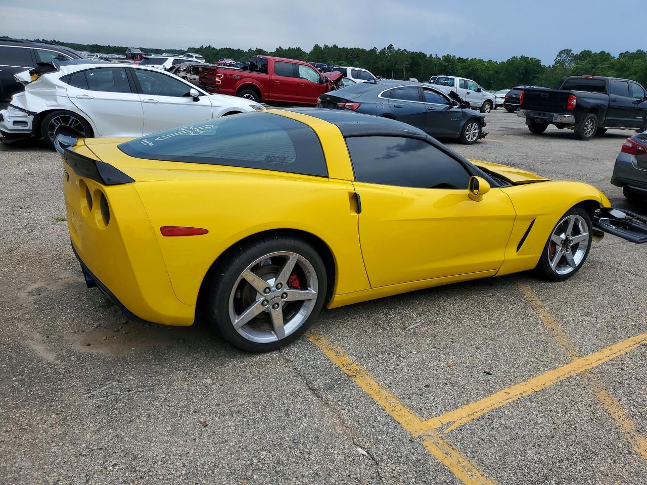 2008 Chevrolet Corvette Yellow vin: 1G1YY26W885115438