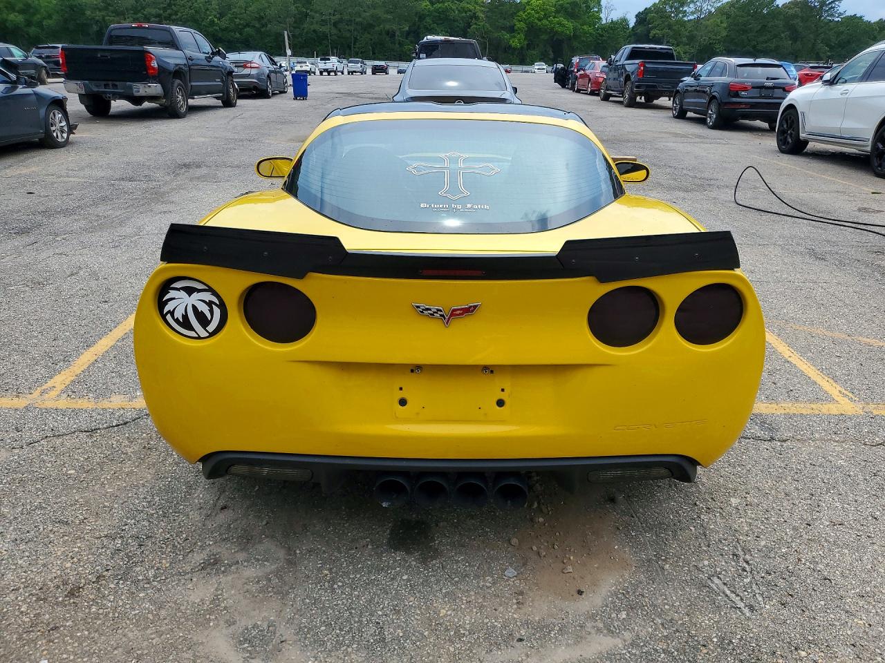 2008 Chevrolet Corvette Yellow vin: 1G1YY26W885115438
