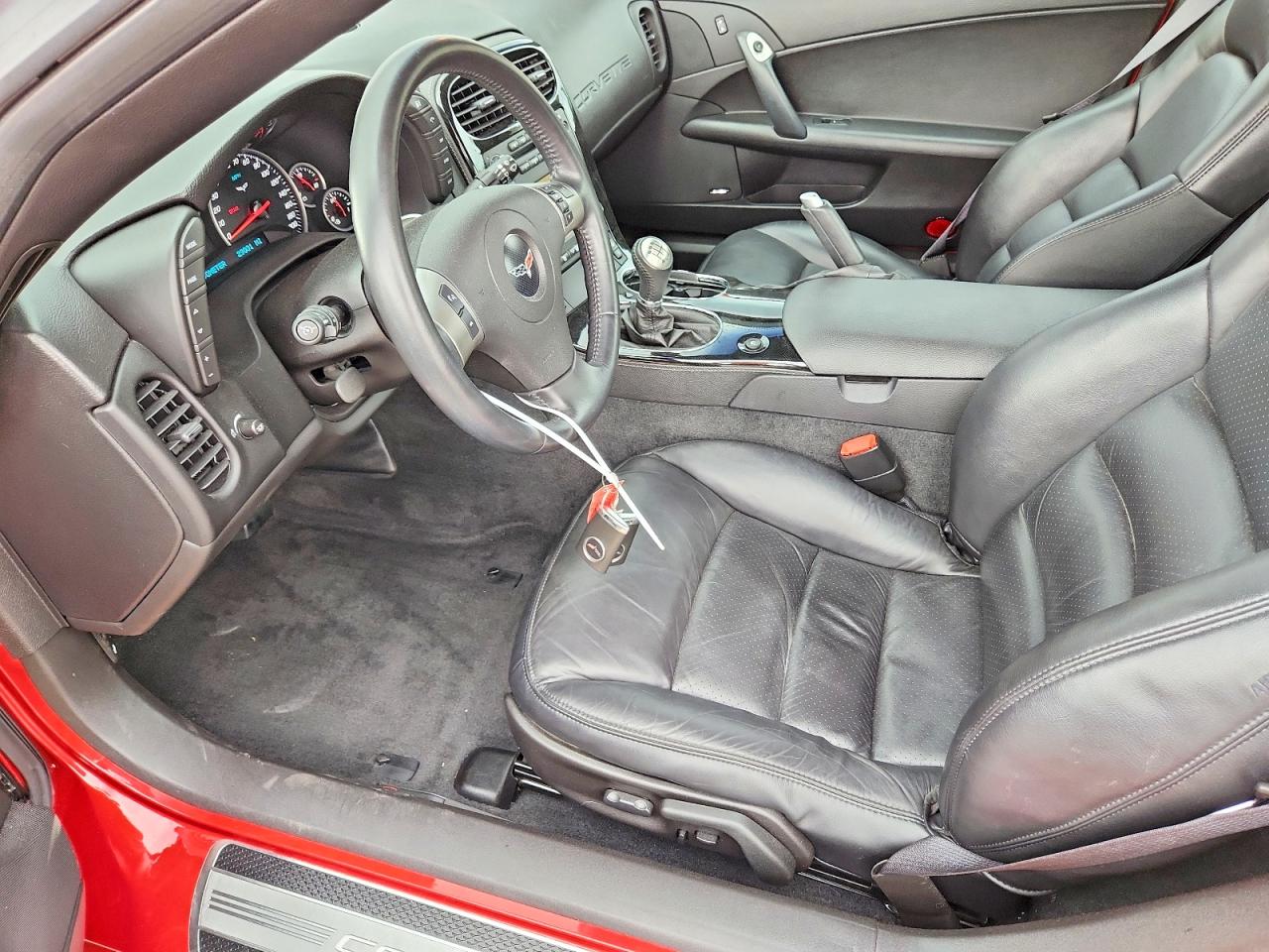 2009 Chevrolet Corvette Red vin: 1G1YY26W995101355