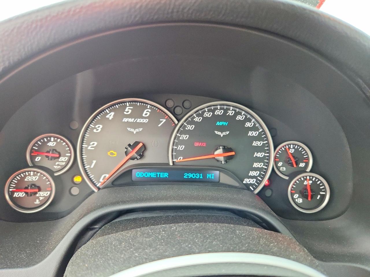2009 Chevrolet Corvette Red vin: 1G1YY26W995101355
