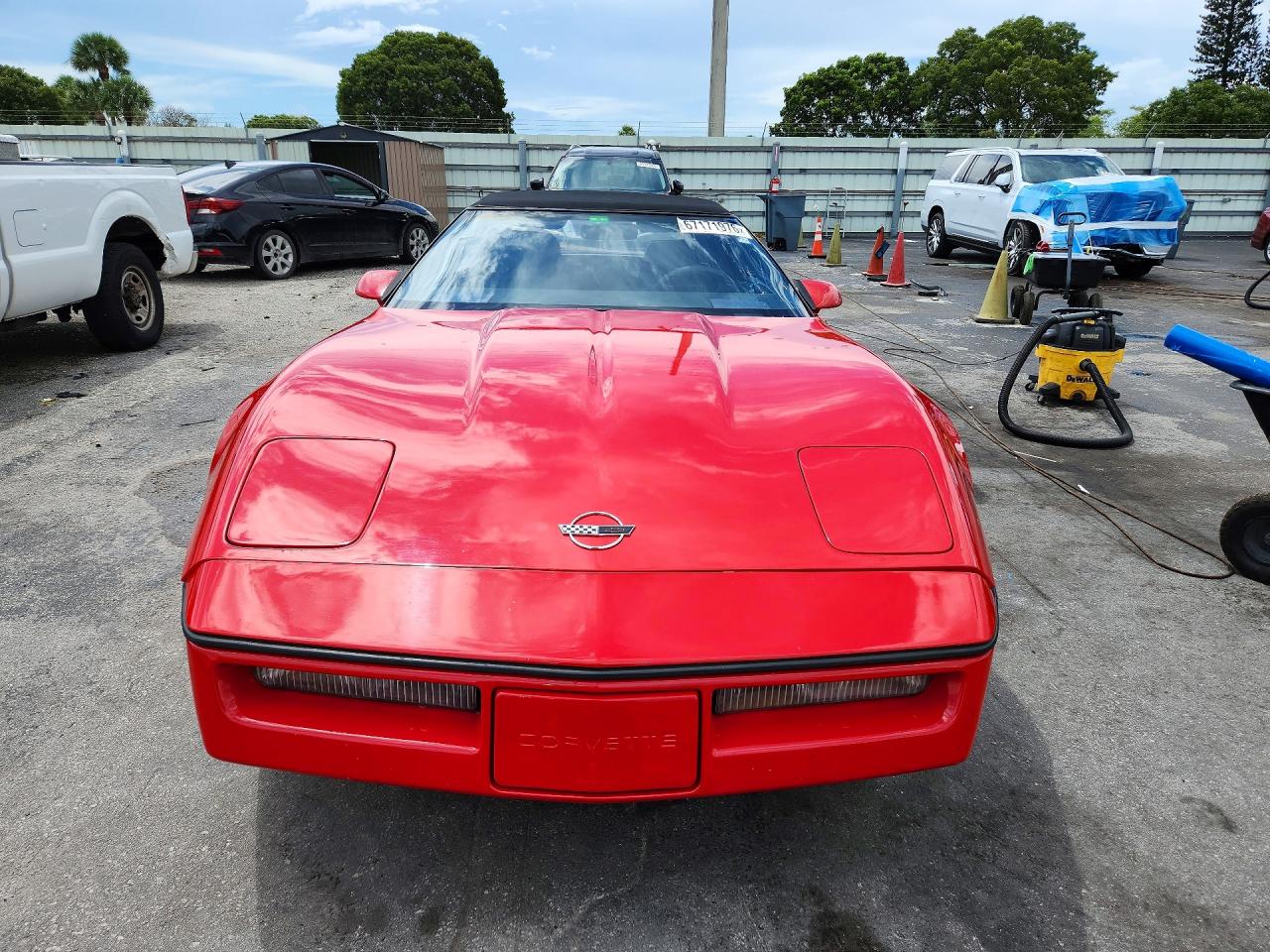1989 Chevrolet Corvette Red vin: 1G1YY3181K5111009