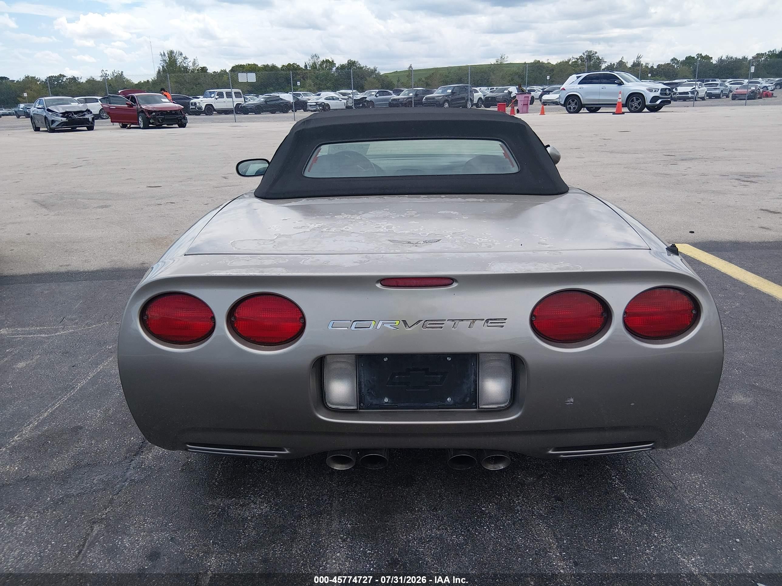 1998 Chevrolet Corvette   Gray vin: 1G1YY32G0W5113765
