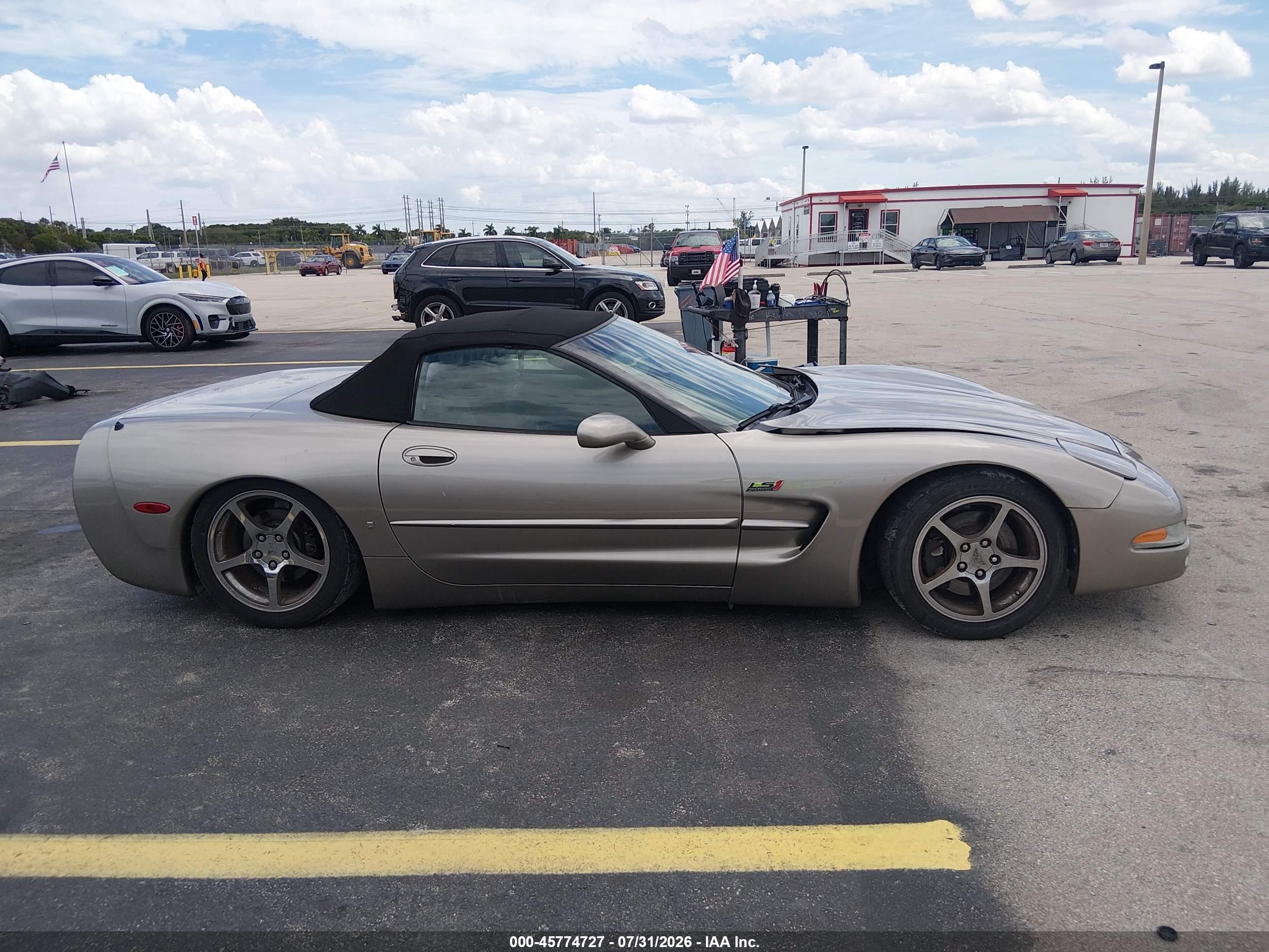 1998 Chevrolet Corvette   Gray vin: 1G1YY32G0W5113765