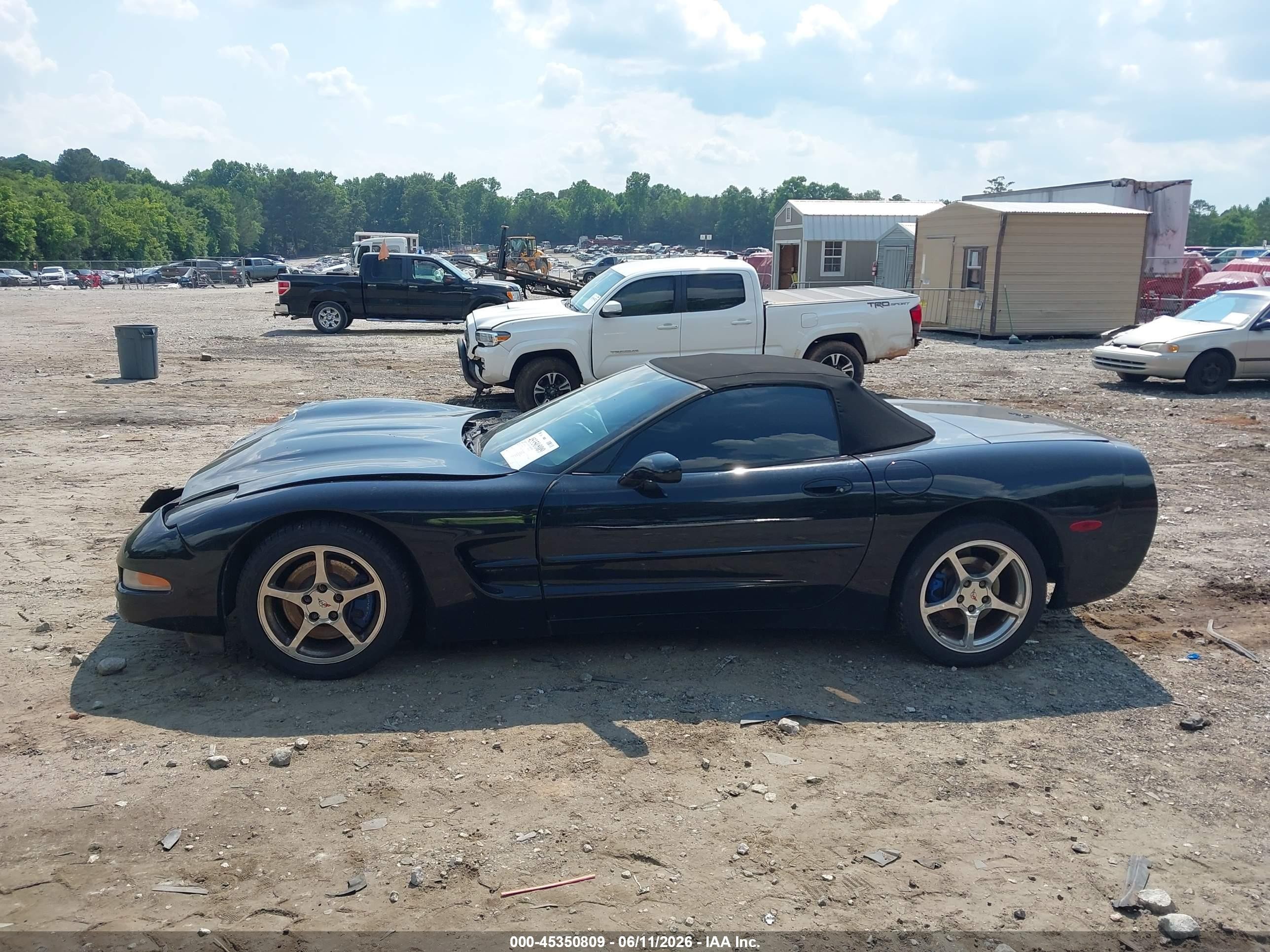 2000 Chevrolet Corvette   Black vin: 1G1YY32G0Y5132898
