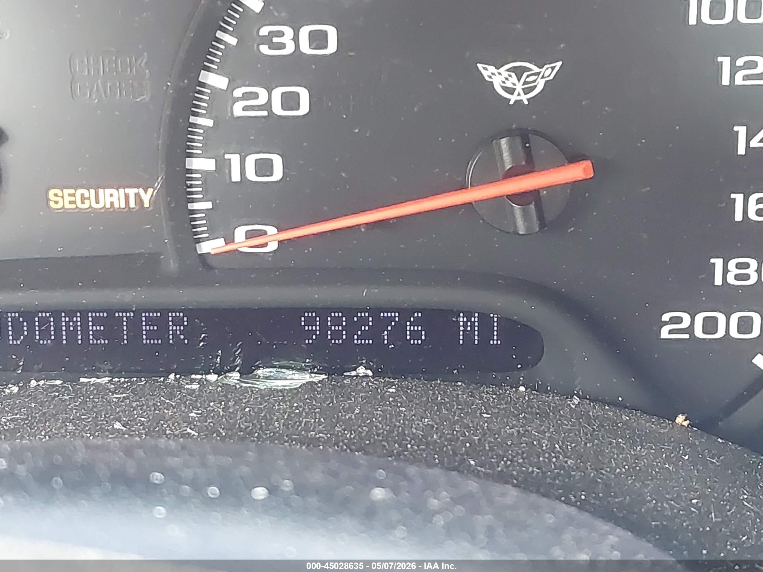 2002 Chevrolet Corvette   Red vin: 1G1YY32G125113705