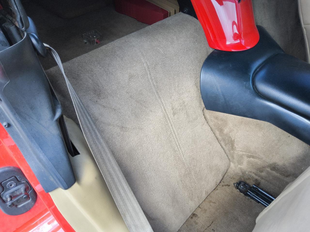 1999 Chevrolet Corvette Red vin: 1G1YY32G1X5100220 Damage: Right Rear Carpet, Stained, Permanent