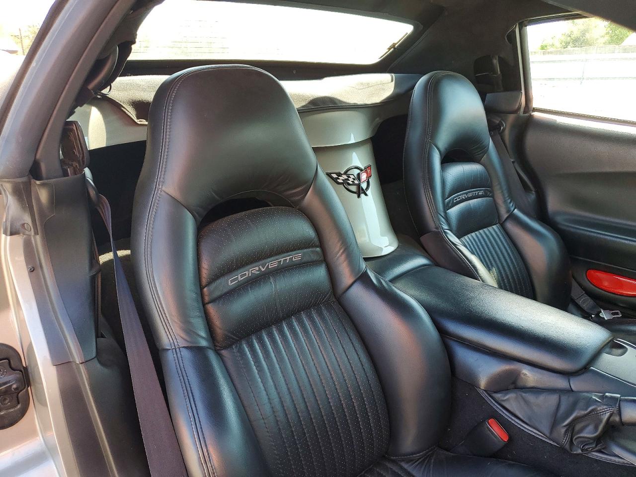1999 Chevrolet Corvette Silver vin: 1G1YY32G3X5116483
