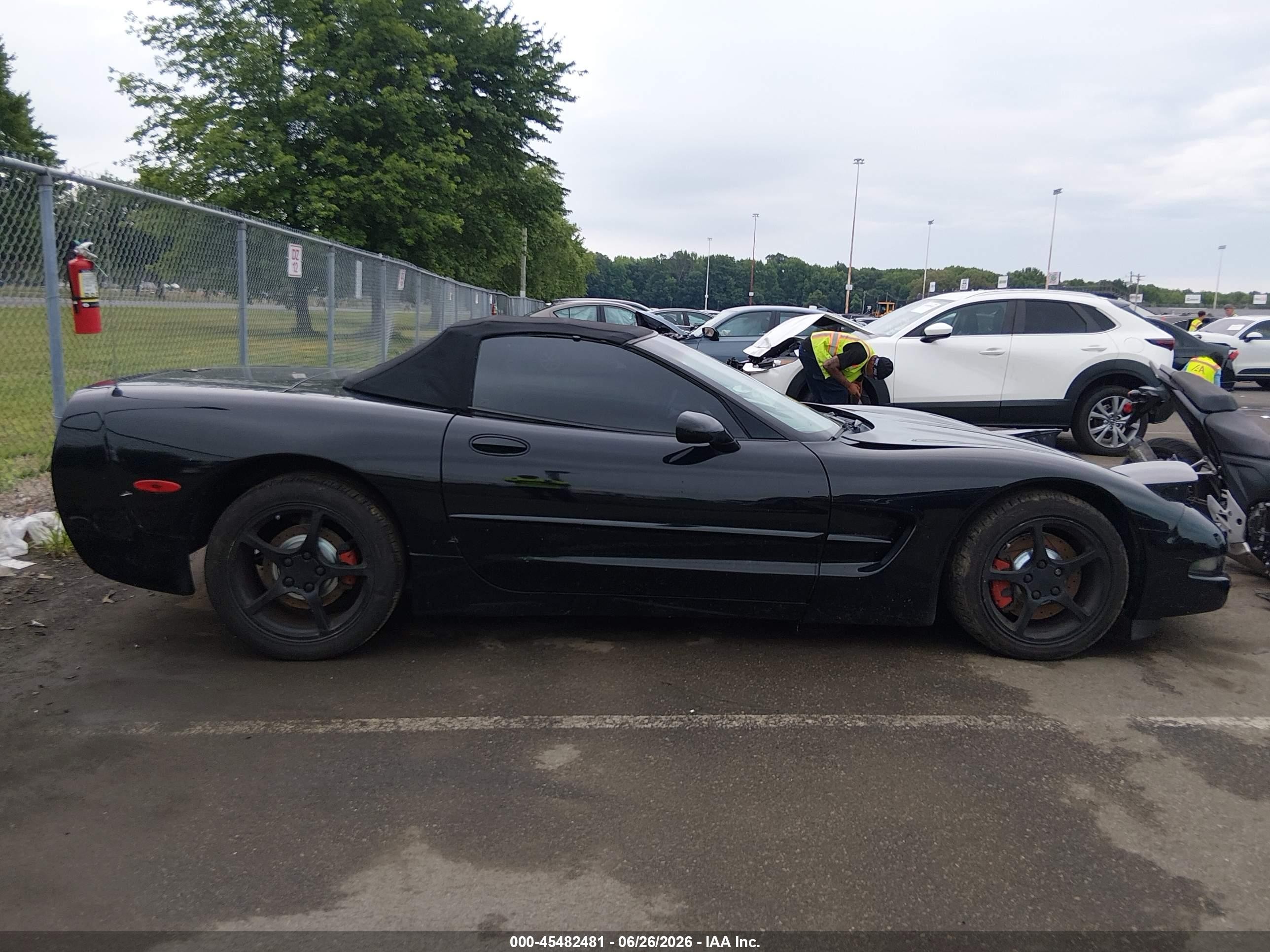 2001 Chevrolet Corvette   Black vin: 1G1YY32G415129458