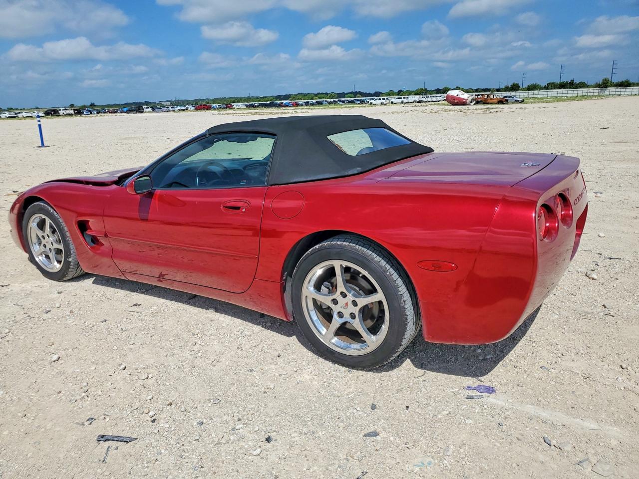 2002 Chevrolet Corvette Corvette & Convertible Maroon vin: 1G1YY32G425105758