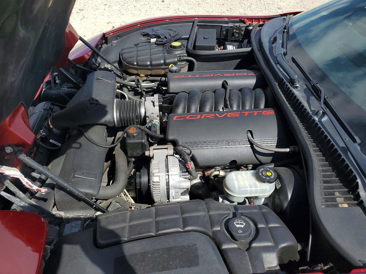 2002 Chevrolet Corvette Corvette & Convertible Maroon vin: 1G1YY32G425105758