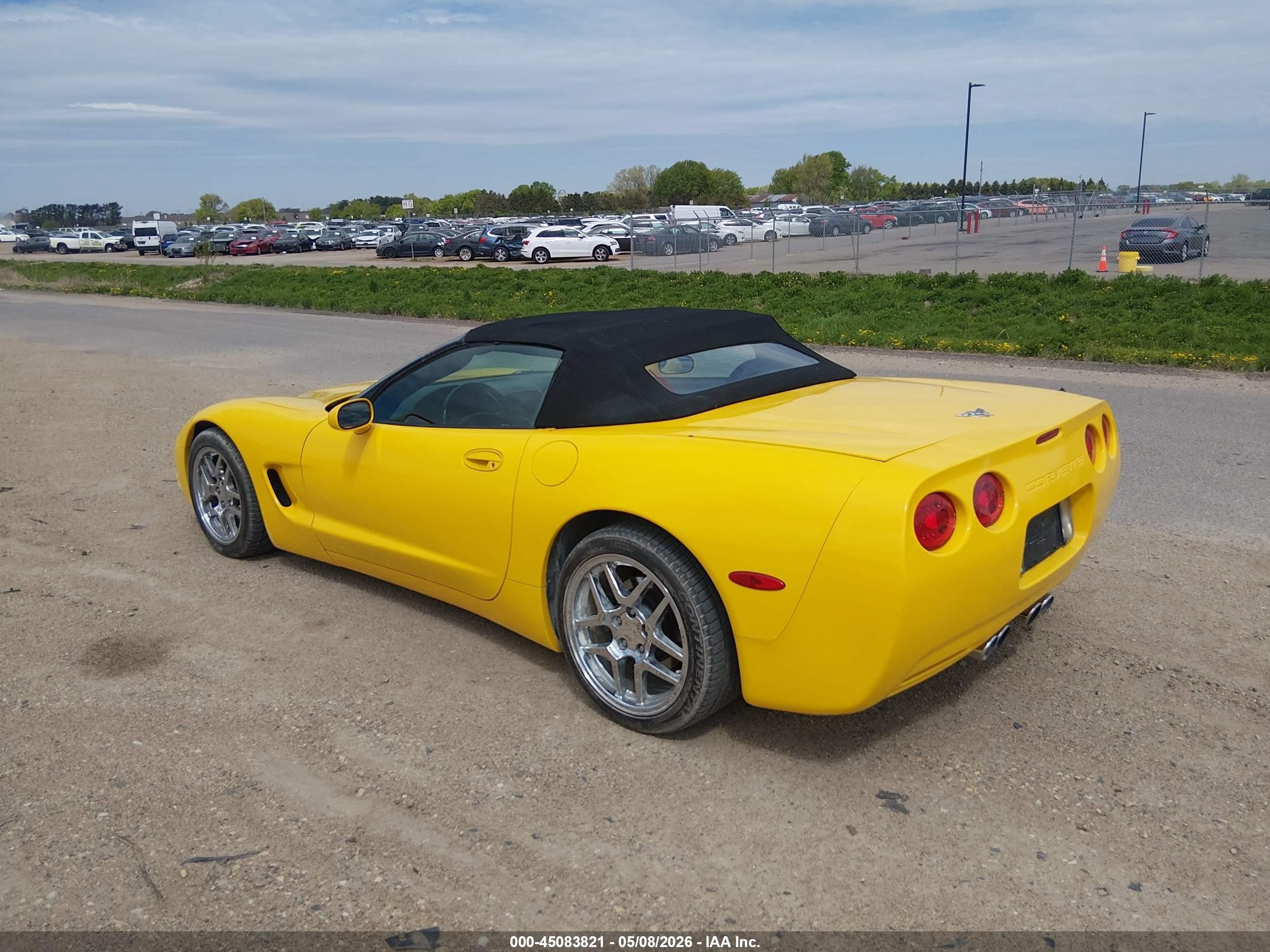 2003 Chevrolet Corvette   Yellow vin: 1G1YY32G435128300