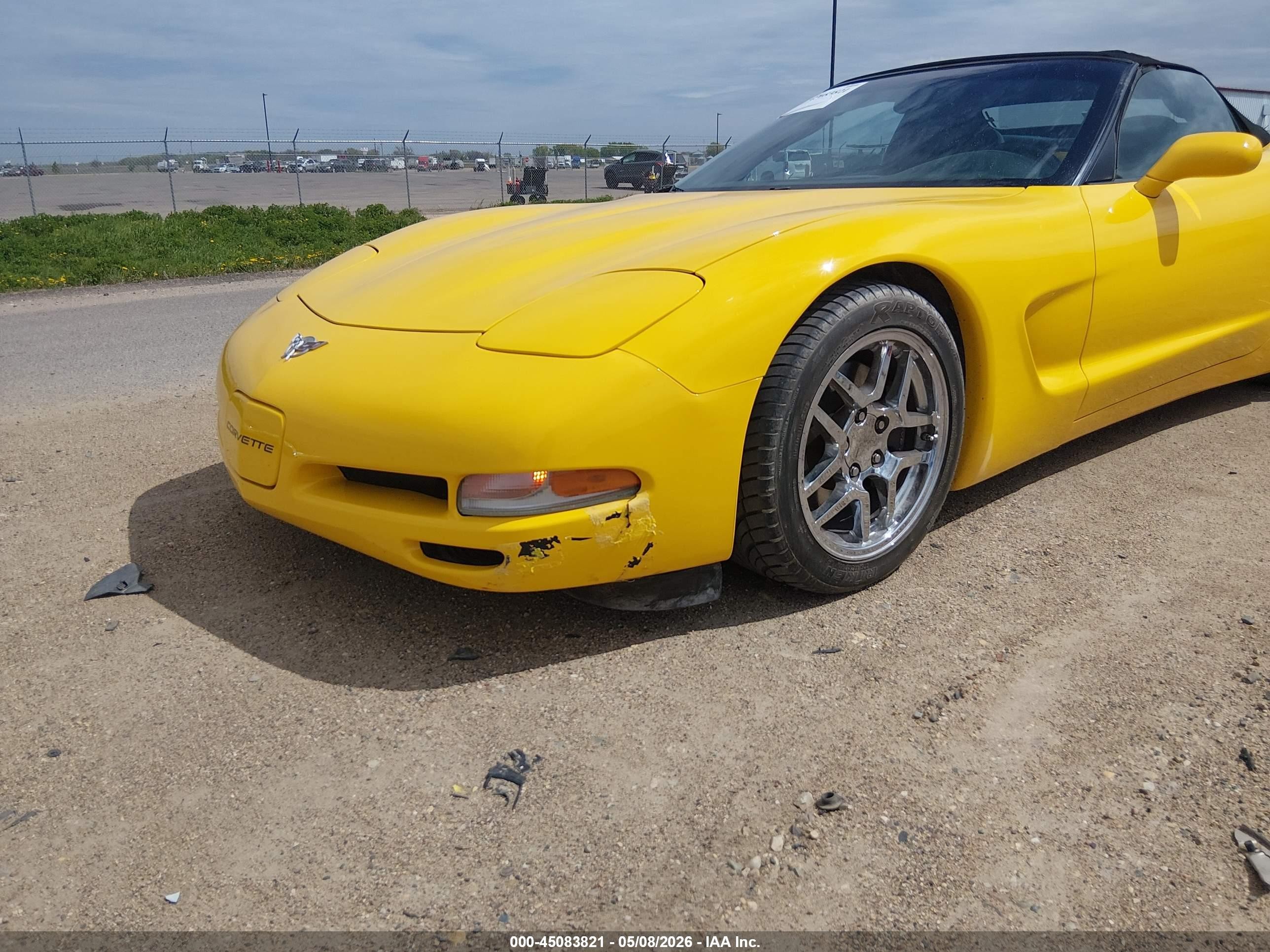 2003 Chevrolet Corvette   Yellow vin: 1G1YY32G435128300