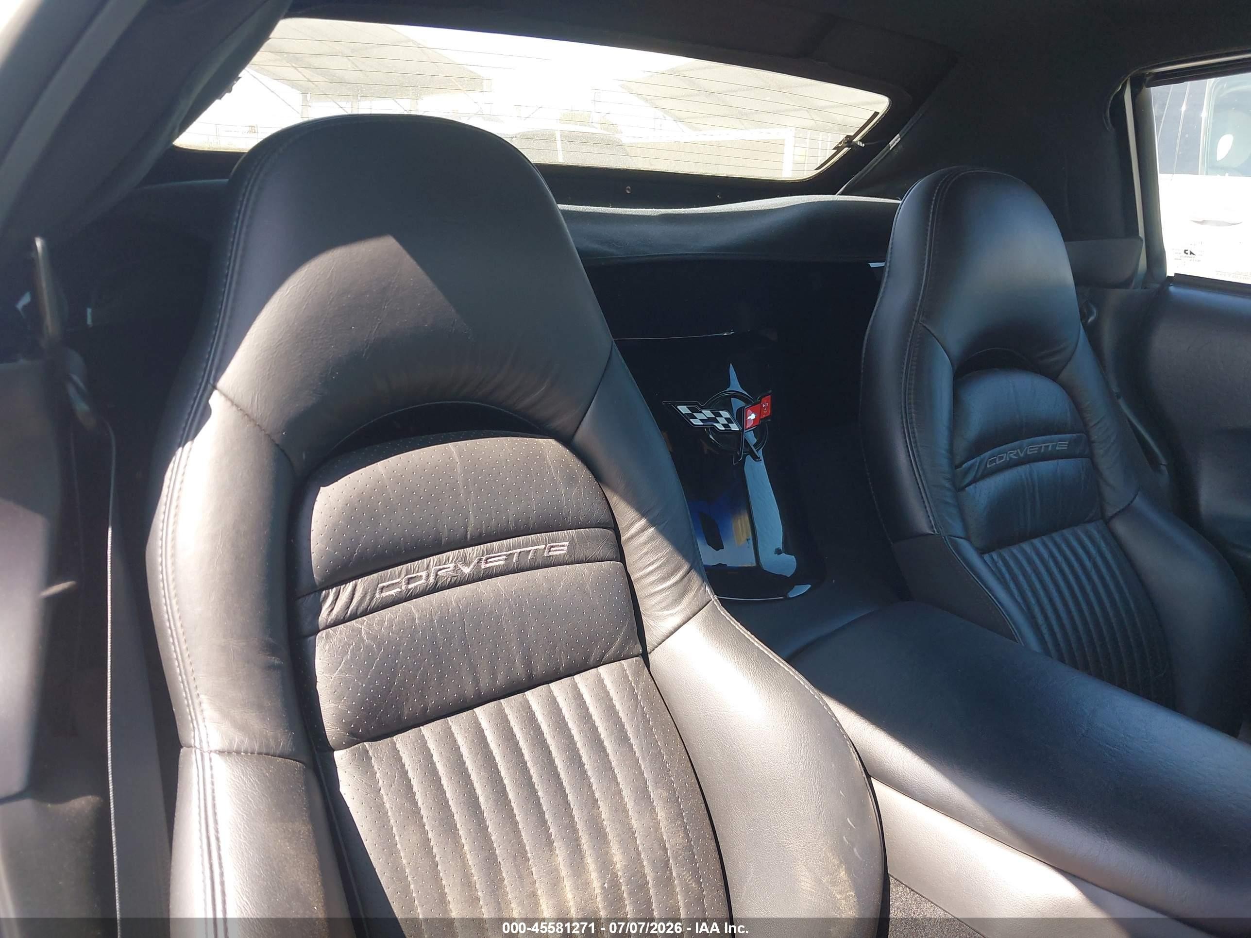 2004 Chevrolet Corvette   Black vin: 1G1YY32G445129867
