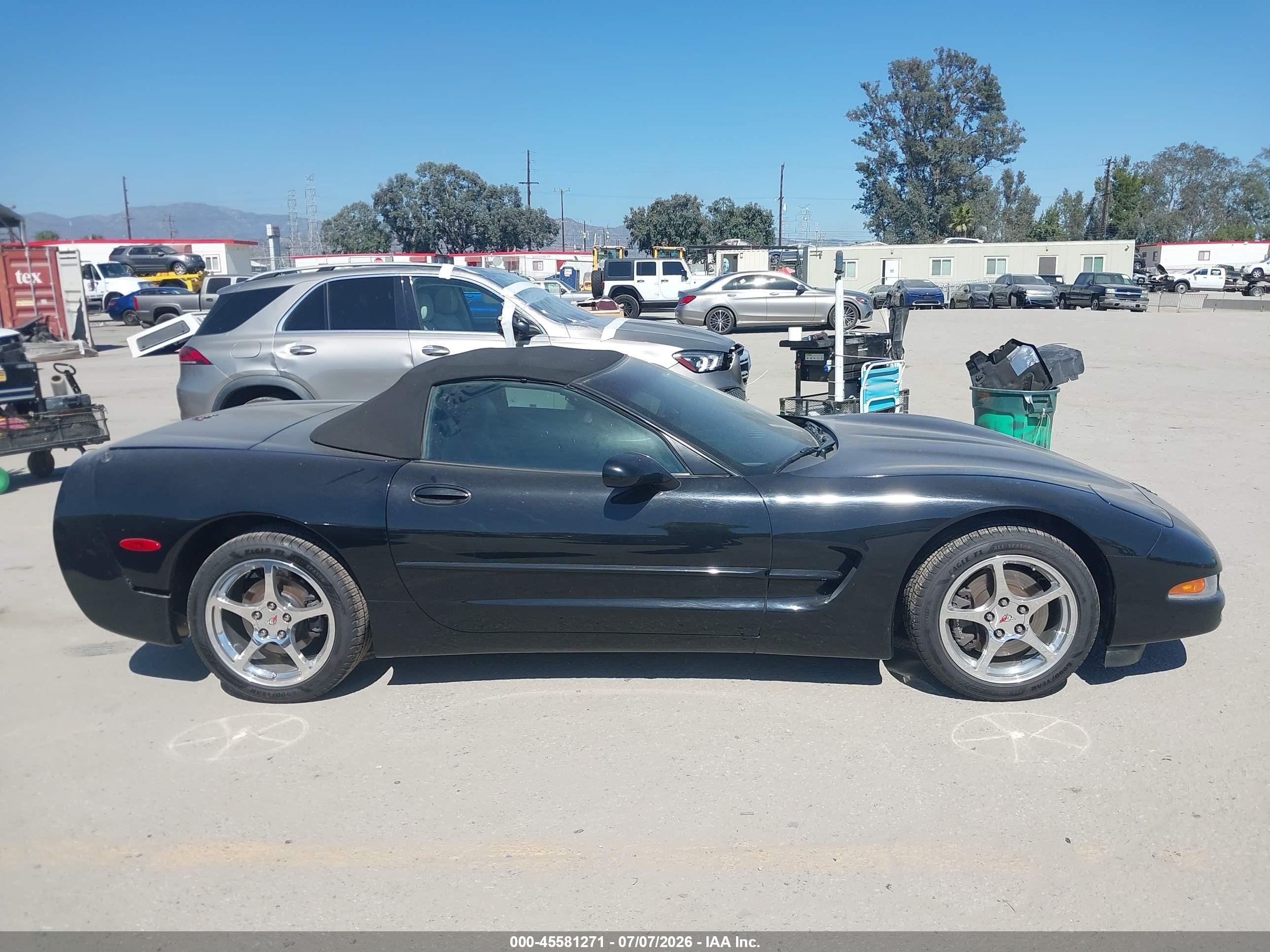 2004 Chevrolet Corvette   Black vin: 1G1YY32G445129867