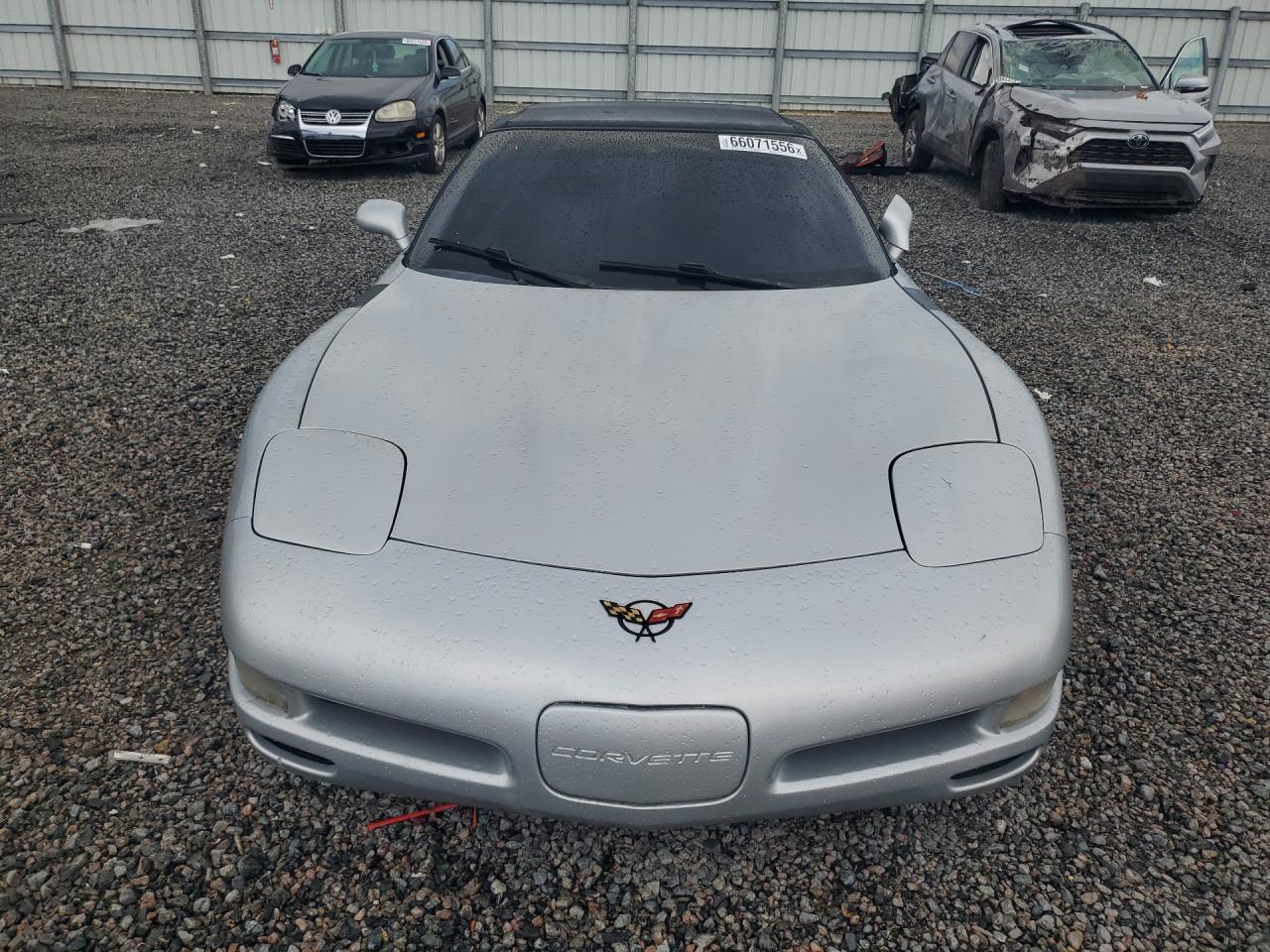 2001 Chevrolet Corvette Silver vin: 1G1YY32G515111759