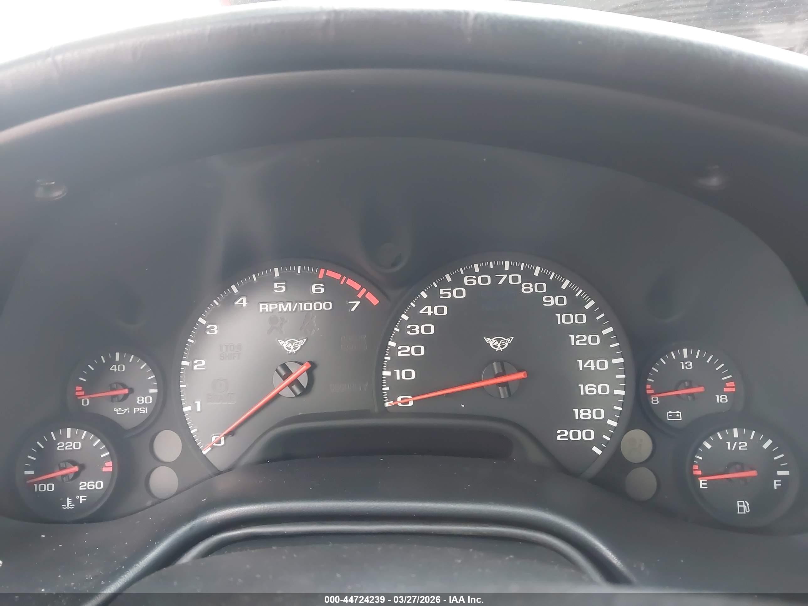 1998 Chevrolet Corvette   Red vin: 1G1YY32G5W5118976