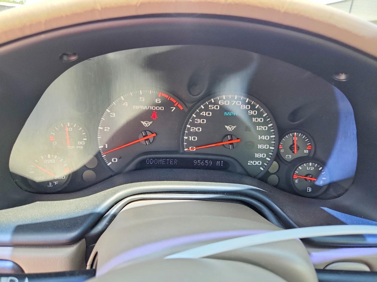2004 Chevrolet Corvette Blue vin: 1G1YY32G645114576