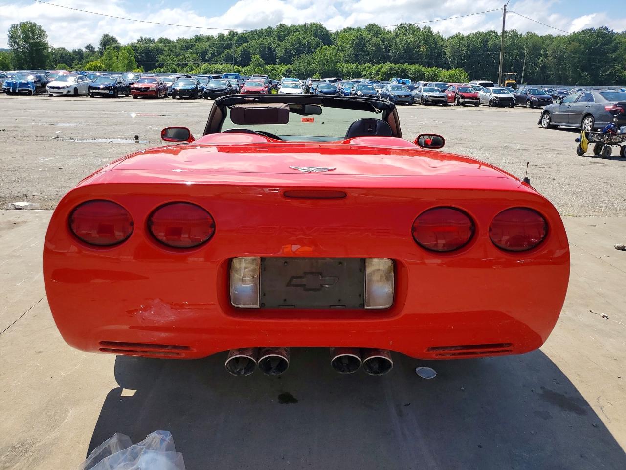 2003 Chevrolet Corvette Red vin: 1G1YY32G735119798