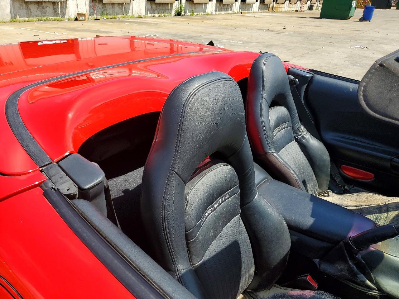 2003 Chevrolet Corvette Red vin: 1G1YY32G735119798