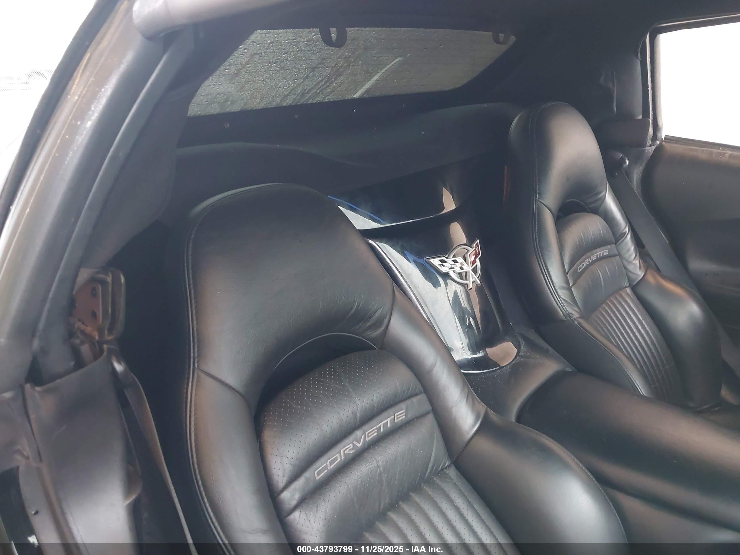 2003 Chevrolet Corvette   Black vin: 1G1YY32G735130395