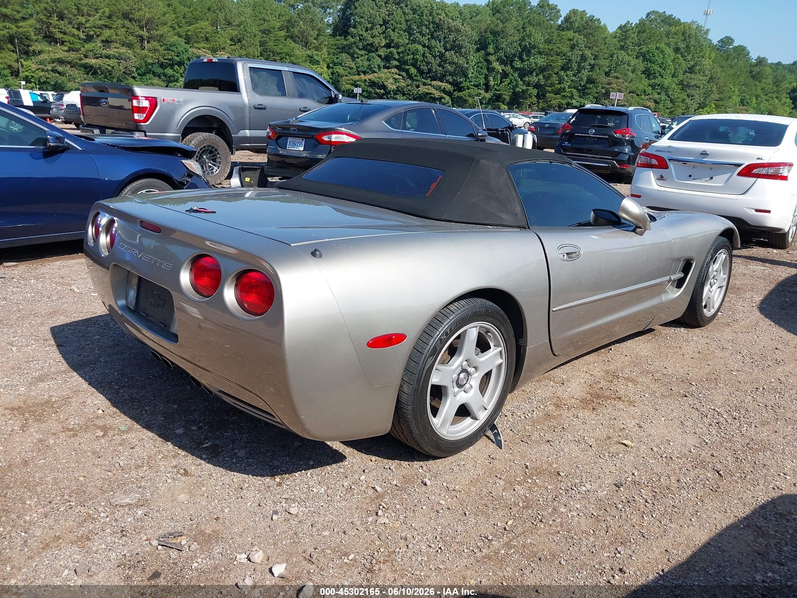 1999 Chevrolet Corvette   Silver vin: 1G1YY32G7X5116695