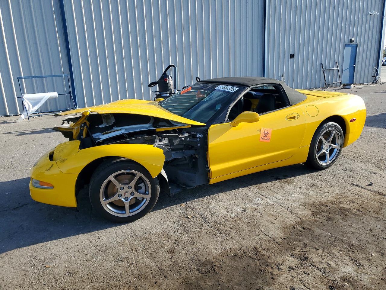 2002 Chevrolet Corvette Yellow vin: 1G1YY32G825117864