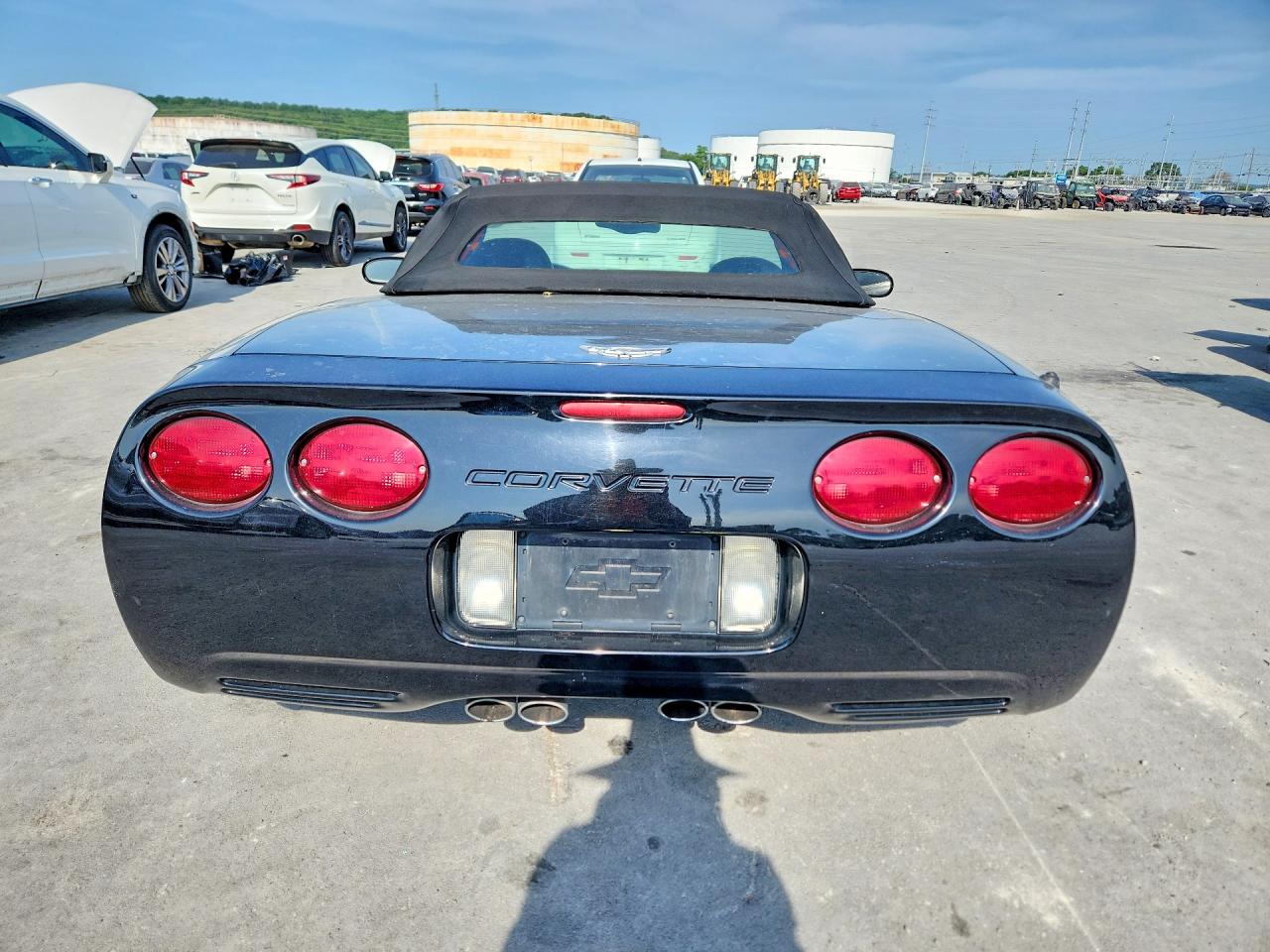 2003 Chevrolet Corvette Black vin: 1G1YY32GX35102610