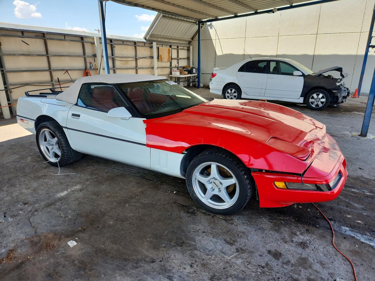 1990 Chevrolet Corvette Двухцветный vin: 1G1YY3384L5108491