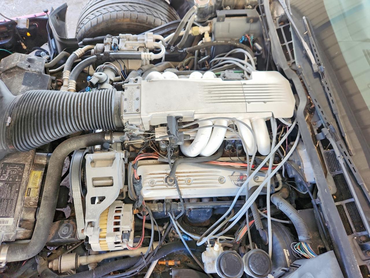 1990 Chevrolet Corvette Двухцветный vin: 1G1YY3384L5108491
