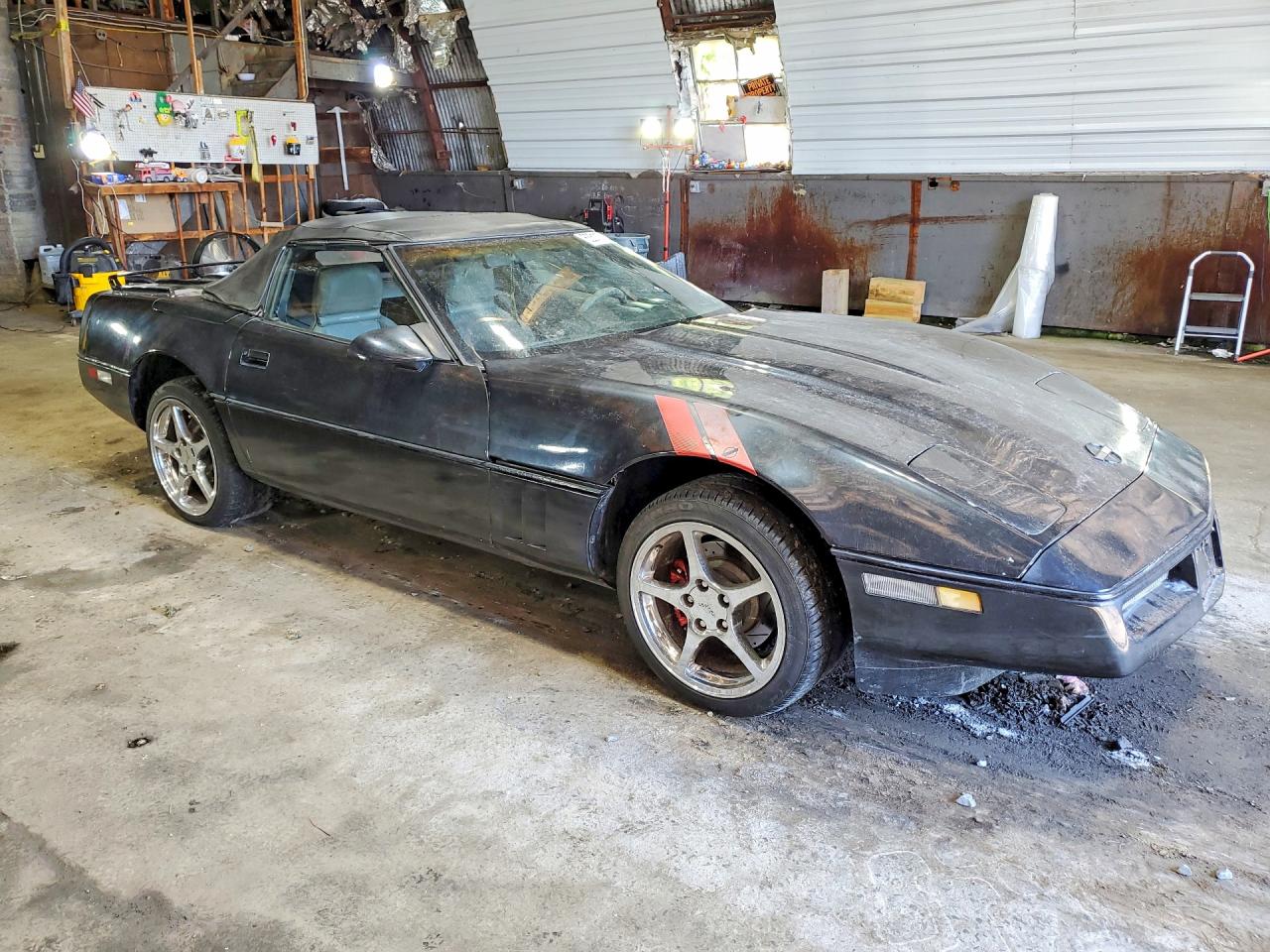 1990 Chevrolet Corvette Black vin: 1G1YY3384L5117661