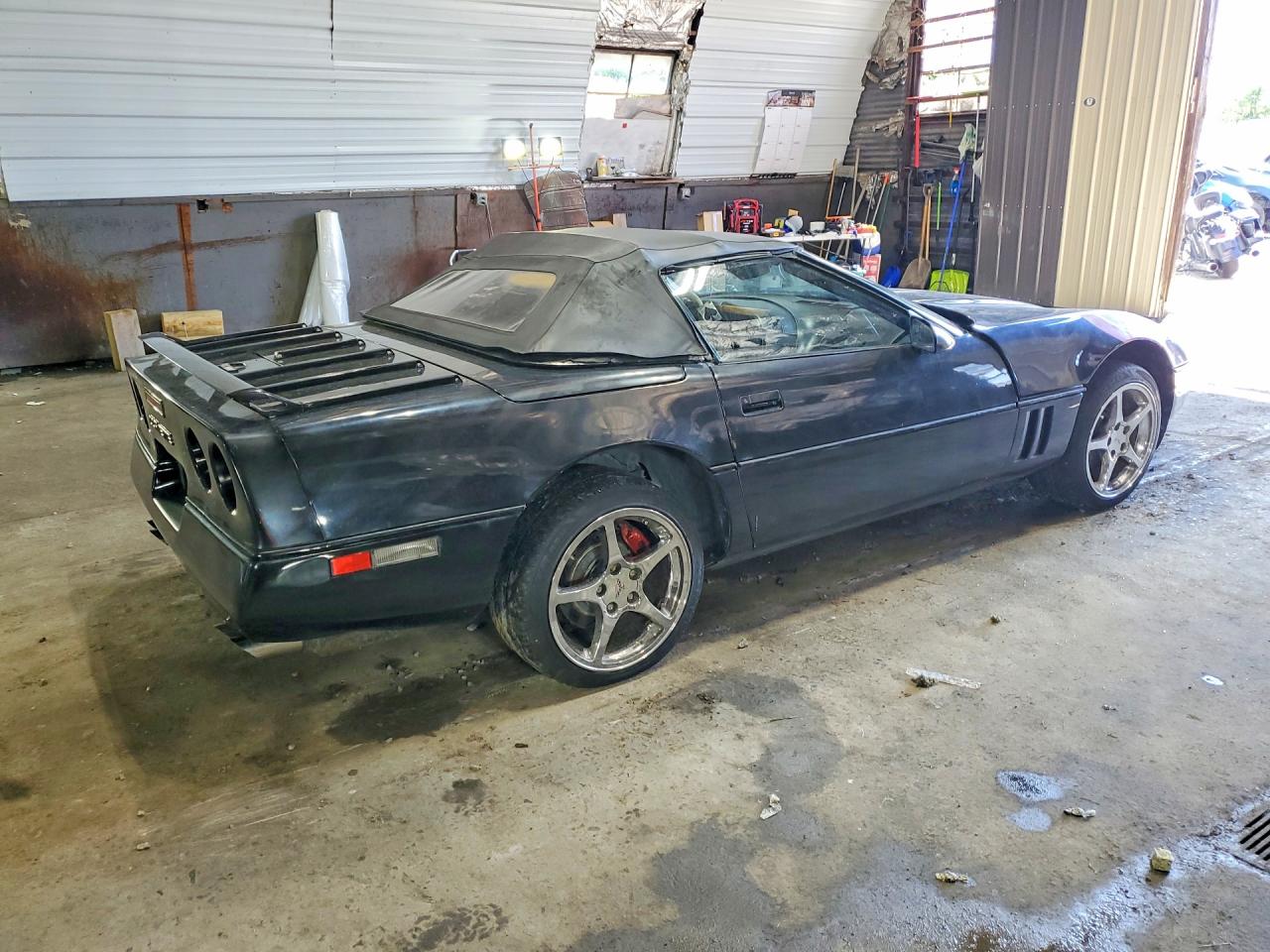 1990 Chevrolet Corvette Black vin: 1G1YY3384L5117661
