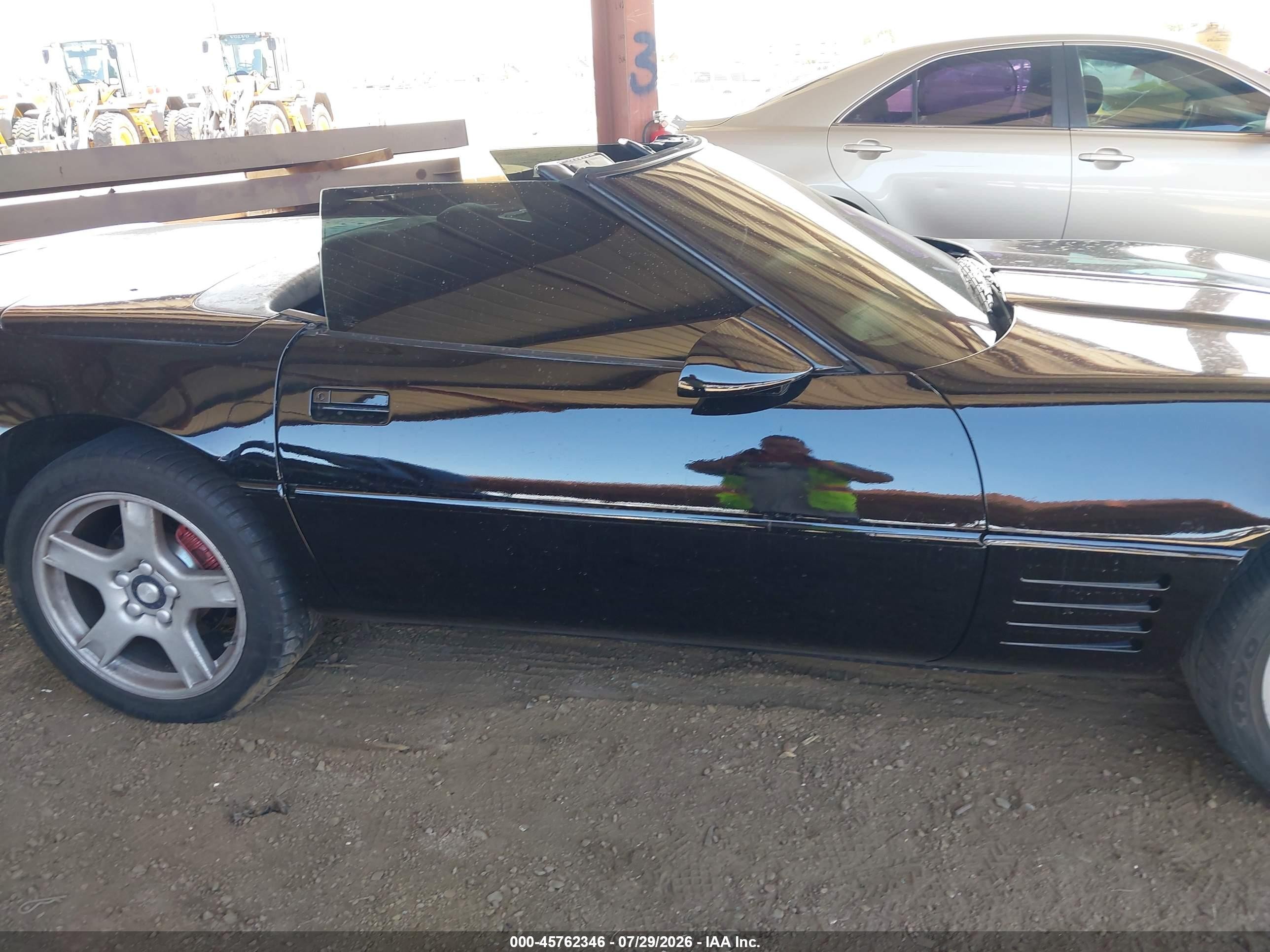 1991 Chevrolet Corvette   Black vin: 1G1YY3388M5116286