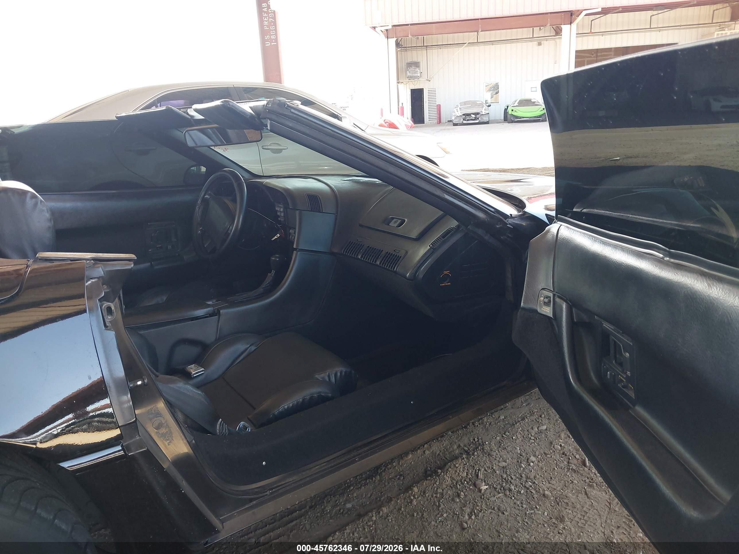 1991 Chevrolet Corvette   Black vin: 1G1YY3388M5116286